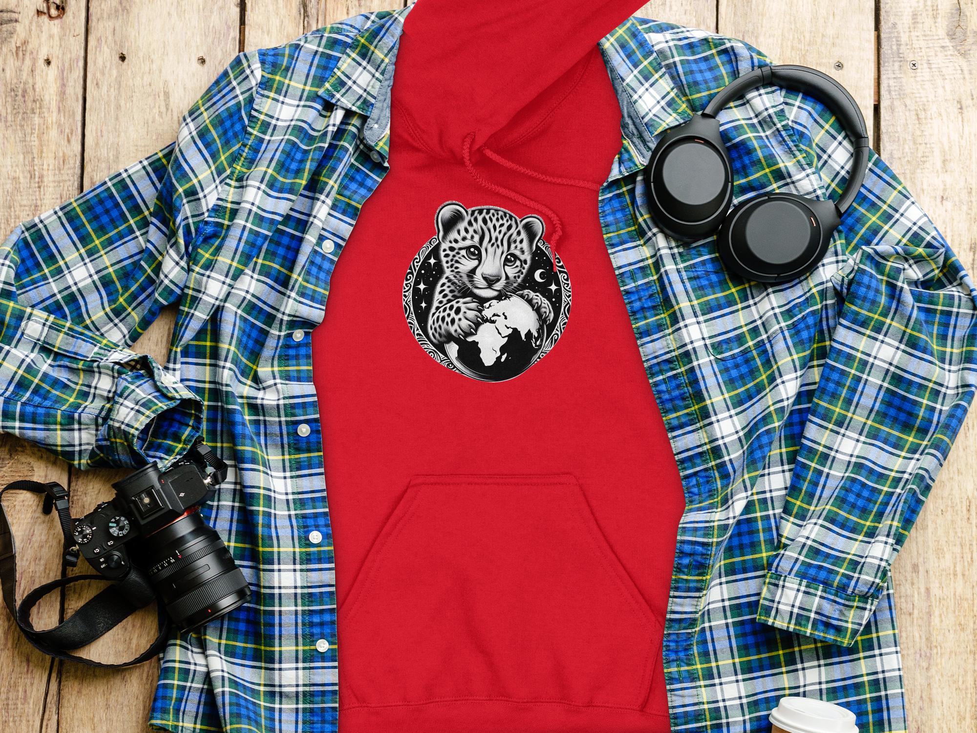 Cheetah World - Coloured Gildan Hoodie Realistic Animal Talisman Unisex Cute Tee Graphic Design