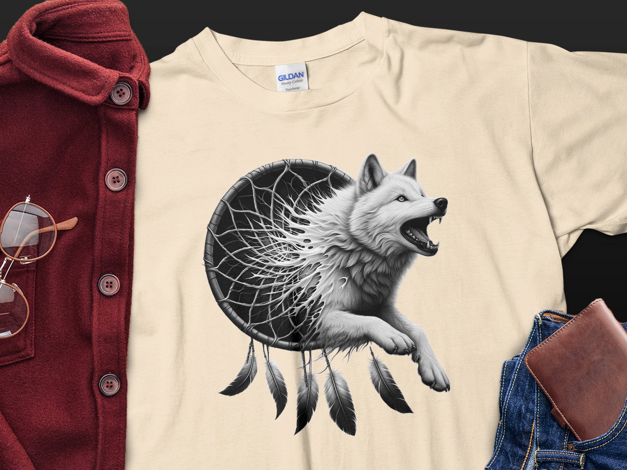 Dreamcatcher Wolf - Coloured Gildan T-Shirt Realistic Native American Talisman Unisex Mythology Tee Graphic Design