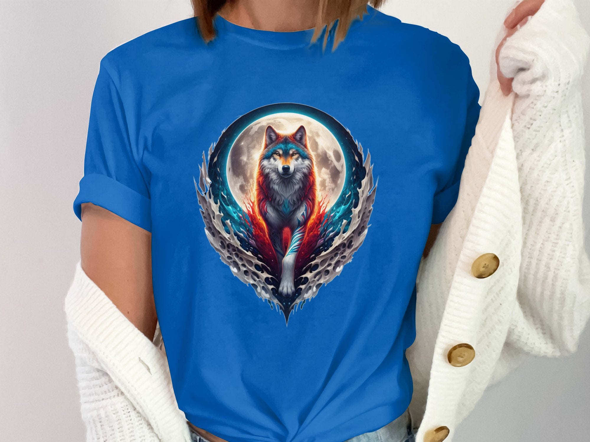 Moon Wolf - T-Shirt Realistic Full Colour Animal Talisman Unisex Mythology Tee Gildan Graphic Design