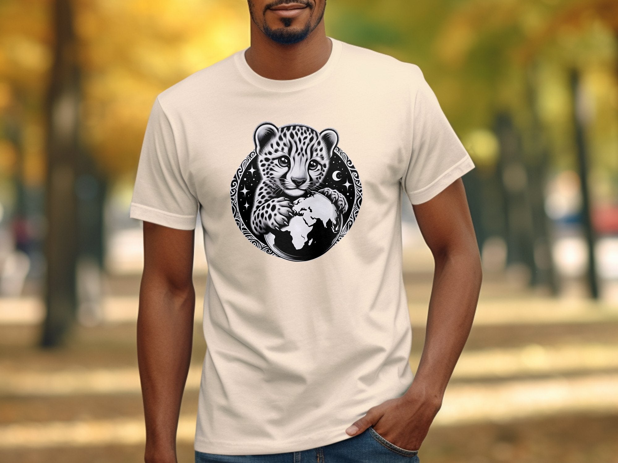 Cheetah World - Coloured Gildan T-Shirt Realistic Animal Talisman Unisex Cute Tee Graphic Design