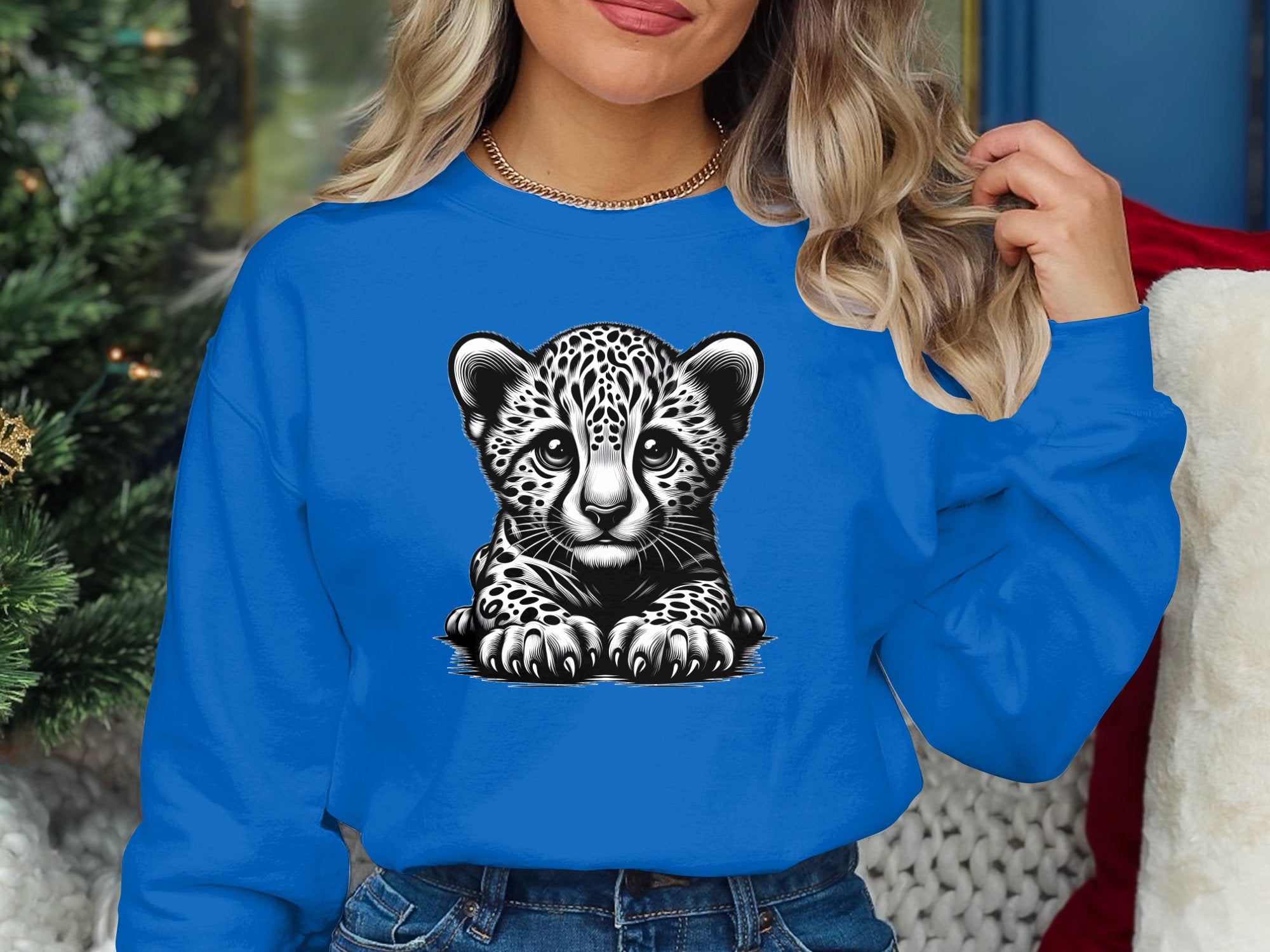 Cheetah World - Coloured Gildan Sweatshirt Realistic Animal Talisman Unisex Cute Tee Graphic Design