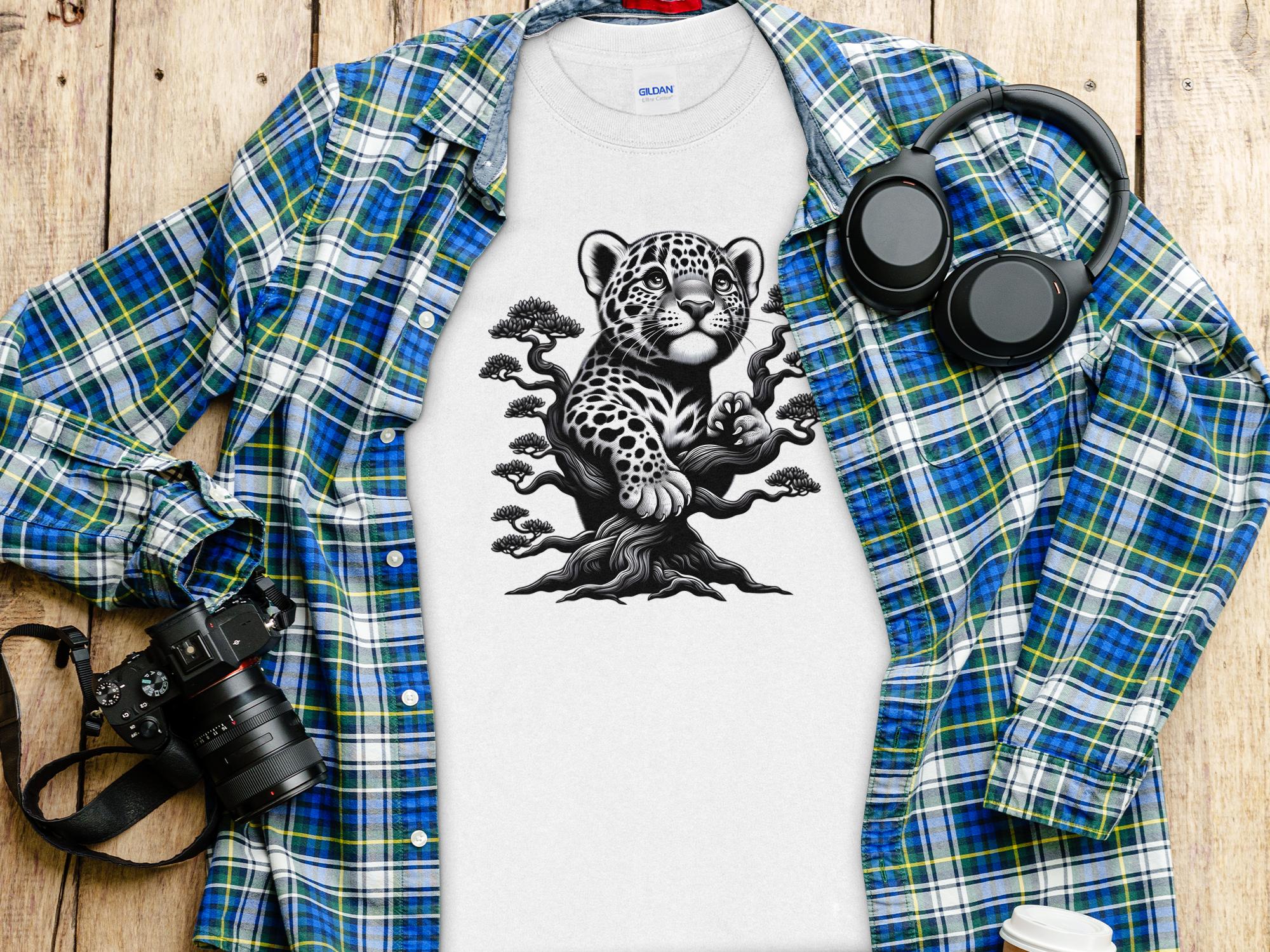 Leopard Bonsai - Coloured Gildan Long Sleeve Realistic Animal Talisman Unisex Cute Tee Graphic Design