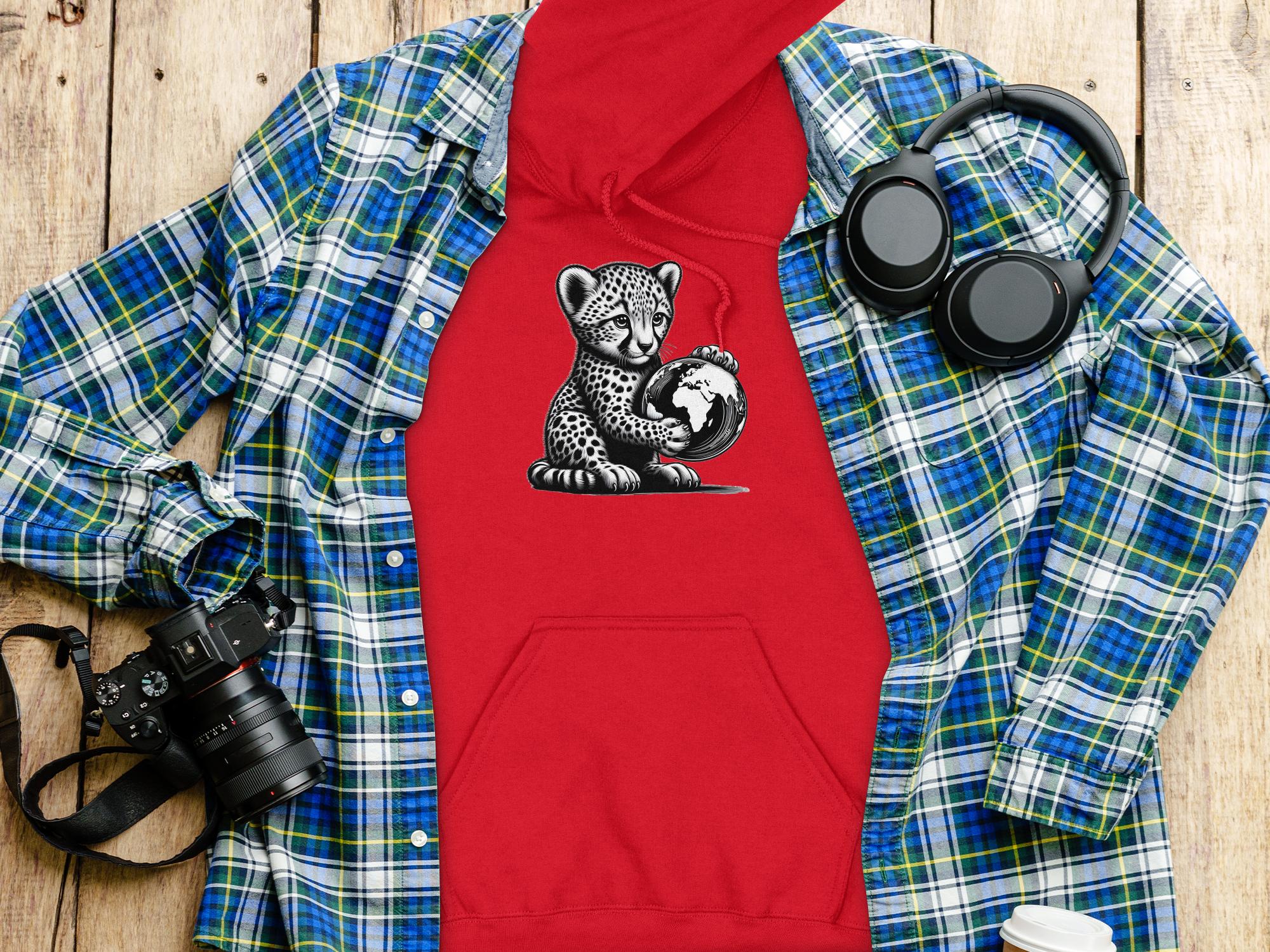 Cheetah World - Coloured Gildan Hoodie Realistic Animal Talisman Unisex Cute Tee Graphic Design