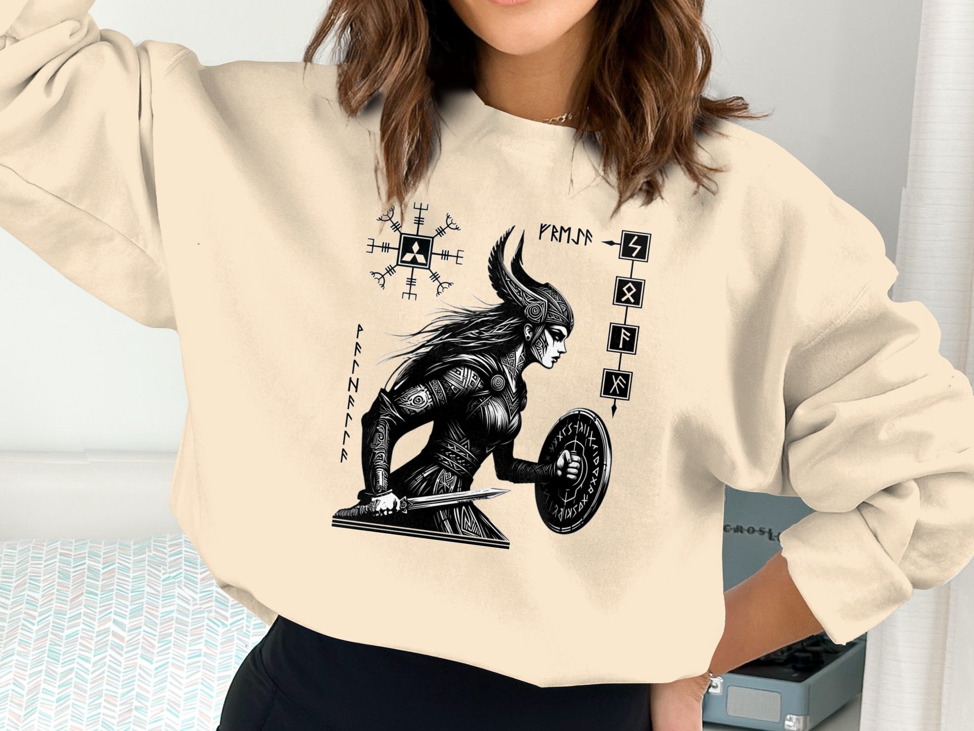 Viking Shield Maiden - Coloured Gildan Sweatshirt Realistic Norse Talisman Men Women Unisex Valhalla Tee Graphic Design