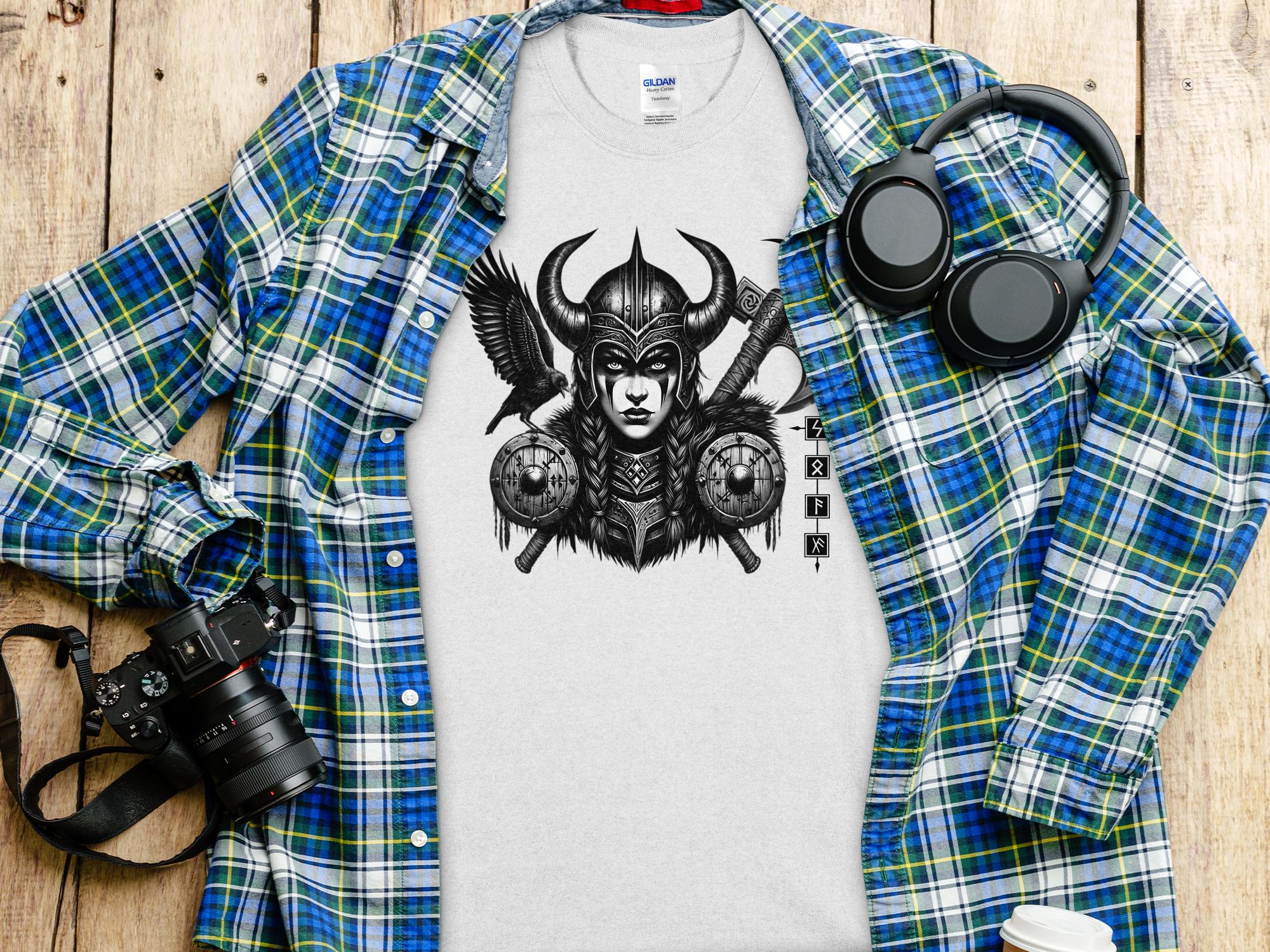 Viking Shield Maiden - Coloured Gildan T Shirt Realistic Norse Talisman Men Women Unisex Valhalla Tee Graphic Design