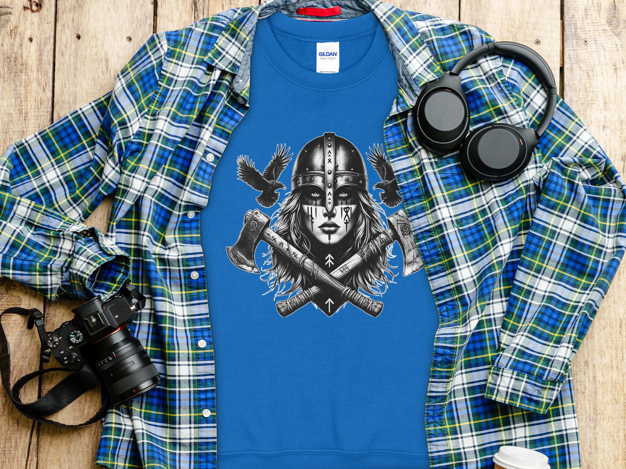 Viking Shield Maiden - Coloured Gildan Sweatshirt Realistic Norse Talisman Men Women Unisex Valhalla Tee Graphic Design