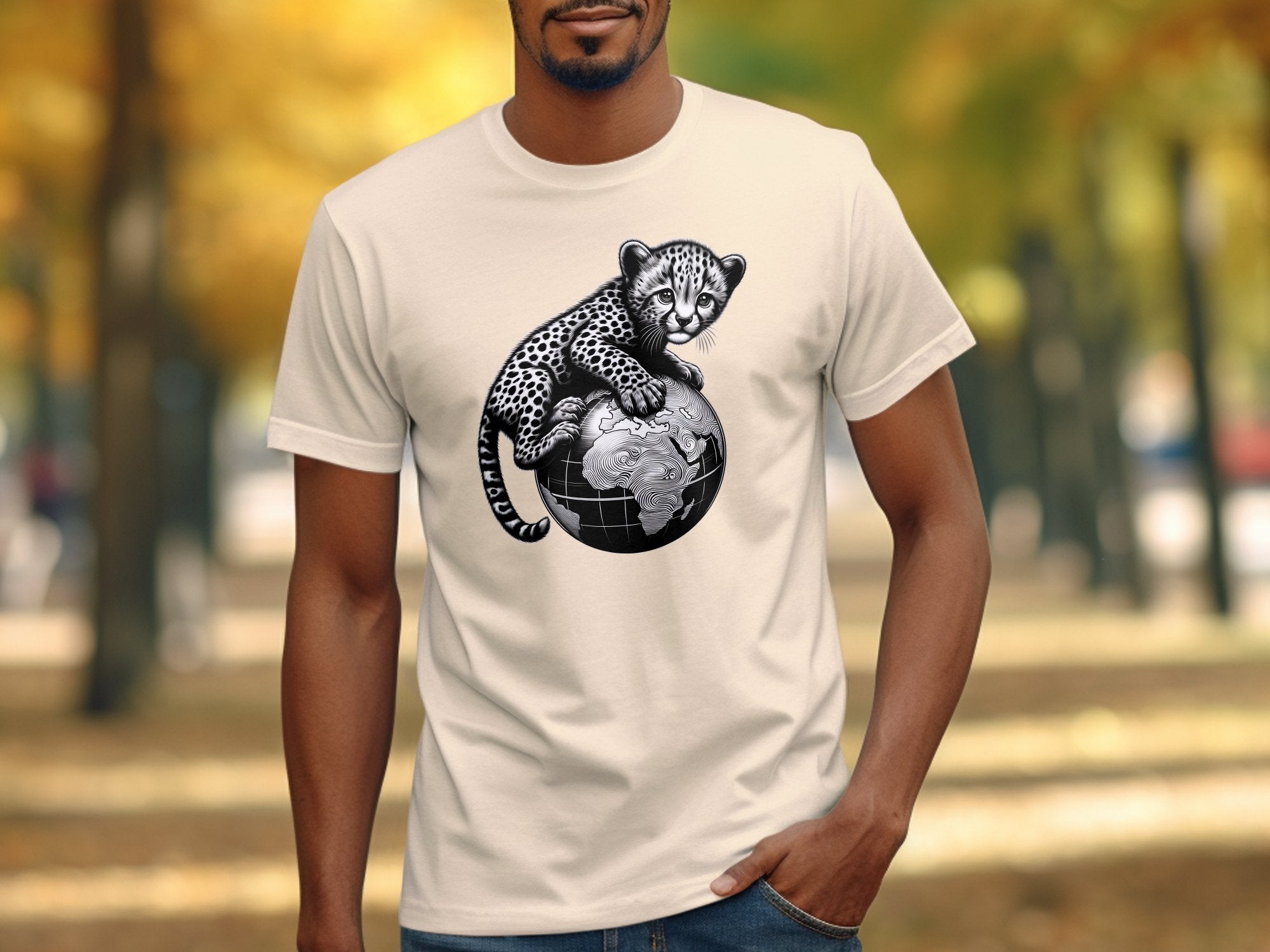 Cheetah World - Coloured Gildan T-Shirt Realistic Animal Talisman Unisex Cute Tee Graphic Design