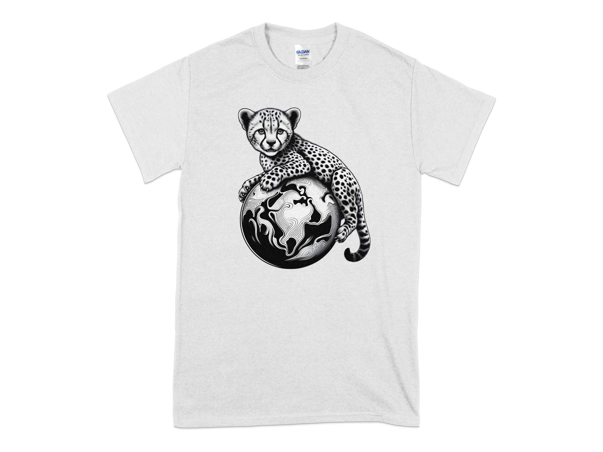 Cheetah World - Coloured Gildan T-Shirt Realistic Animal Talisman Unisex Cute Tee Graphic Design