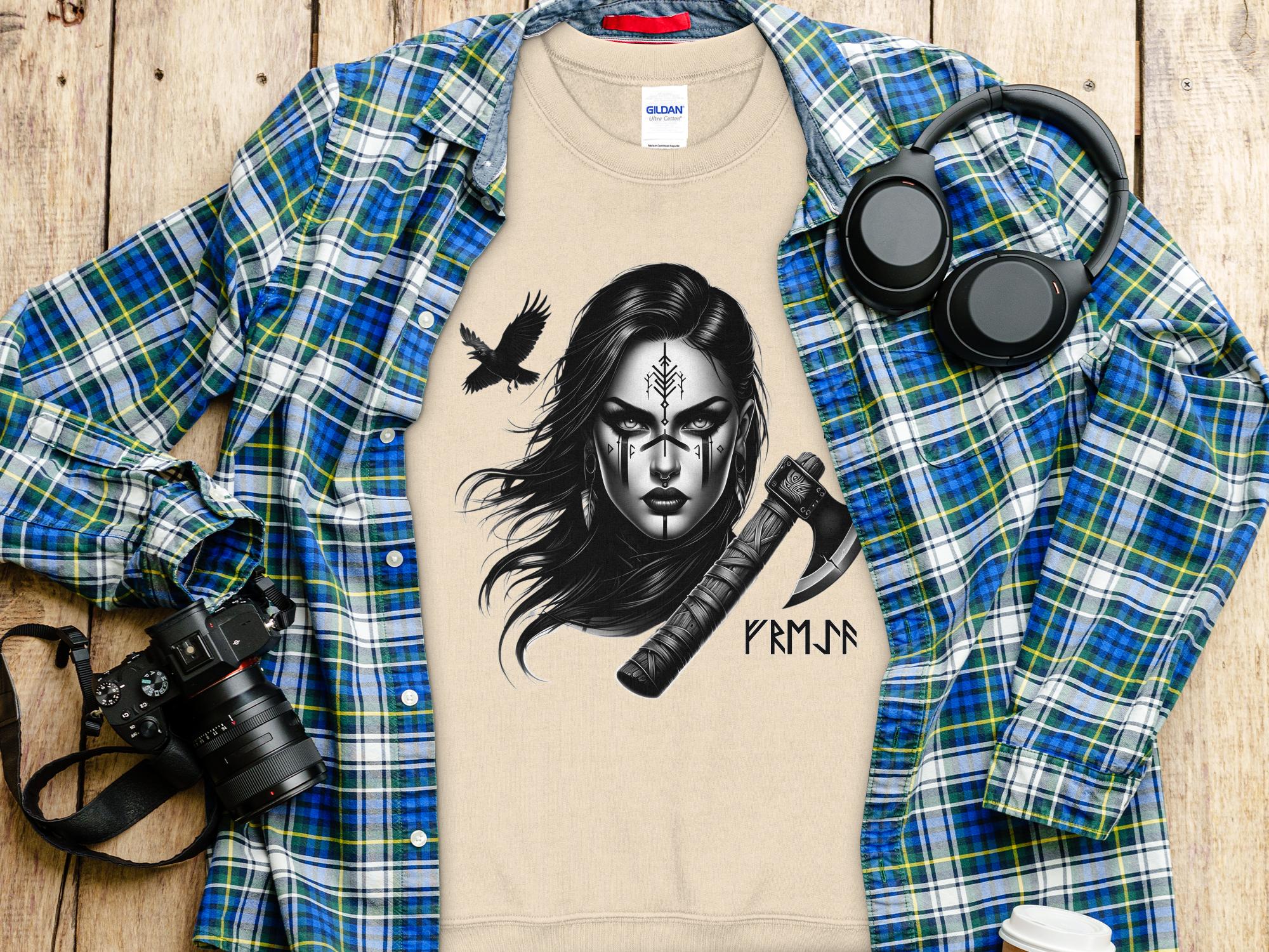 Viking Shield Maiden - Coloured Gildan Sweatshirt Realistic Norse Talisman Men Women Unisex Valhalla Tee Graphic Design