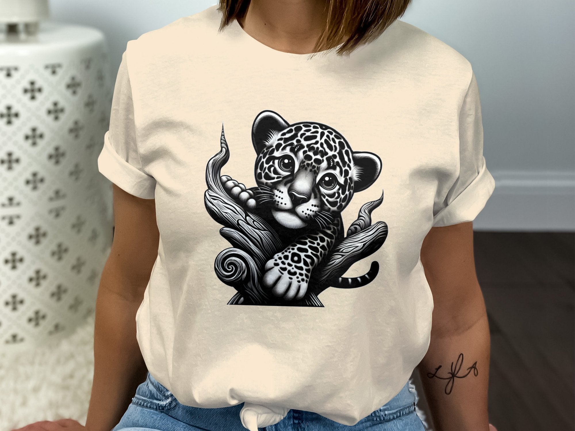 Leopard Bonsai - Coloured Gildan T-Shirt Realistic Animal Talisman Unisex Cute Tee Graphic Design