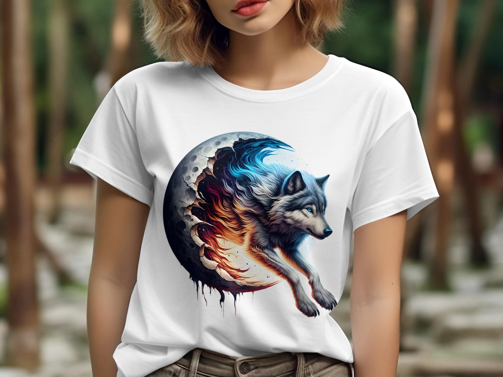 Moon Wolf - T-Shirt Realistic Full Colour Animal Talisman Unisex Mythology Tee Gildan Graphic Design