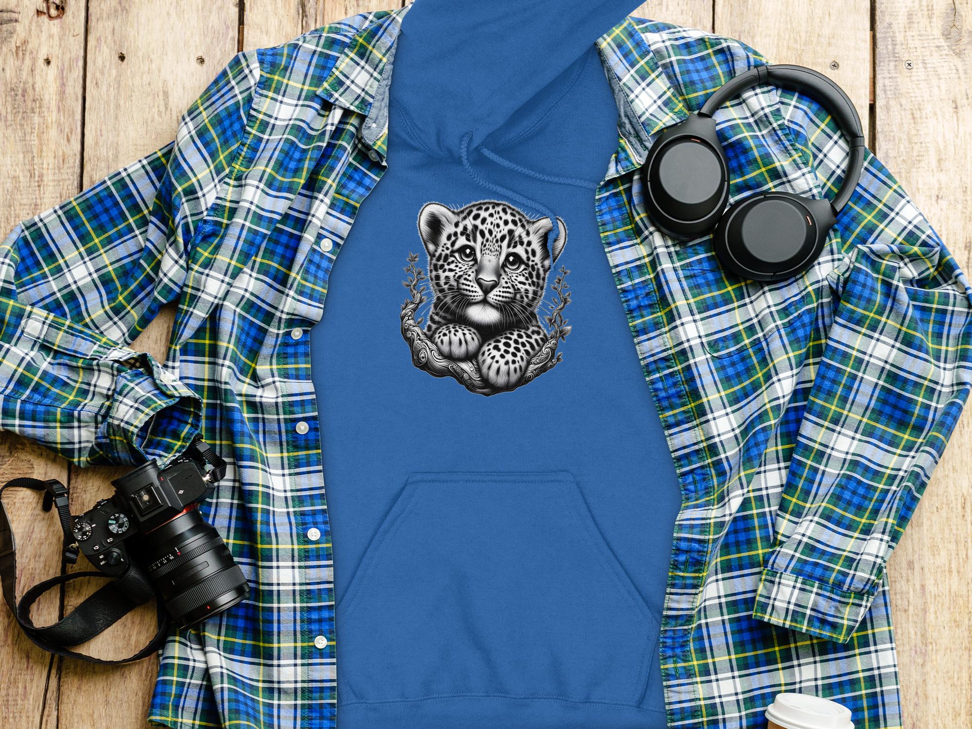 Leopard Bonsai - Coloured Gildan Hoodie Realistic Animal Talisman Unisex Cute Tee Graphic Design