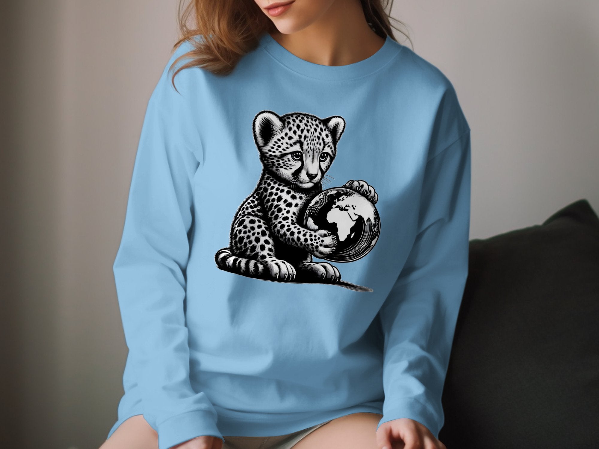 Cheetah World - Coloured Gildan Long Sleeve Realistic Animal Talisman Unisex Cute Tee Graphic Design