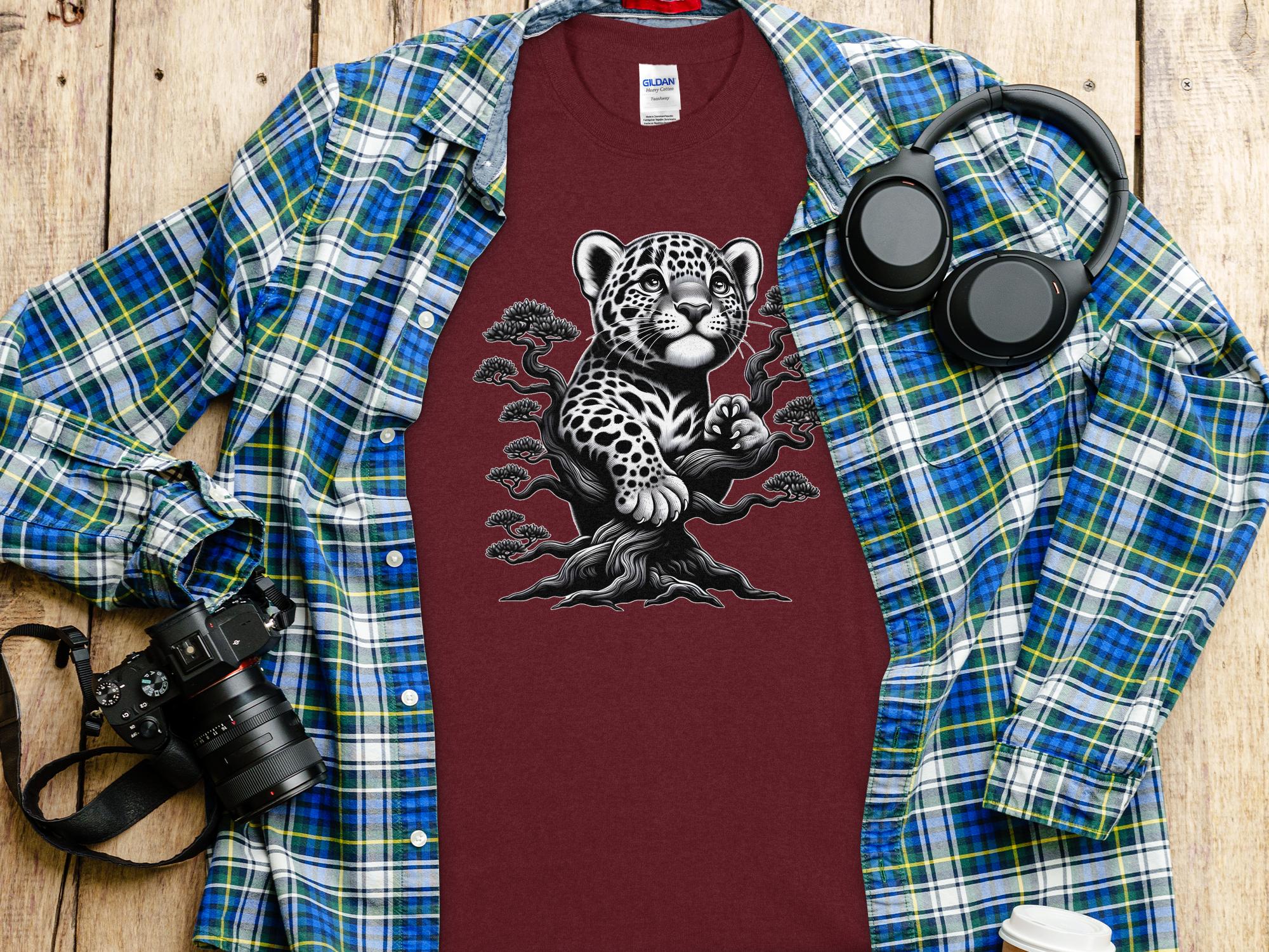 Leopard Bonsai - Coloured Gildan T-Shirt Realistic Animal Talisman Unisex Cute Tee Graphic Design