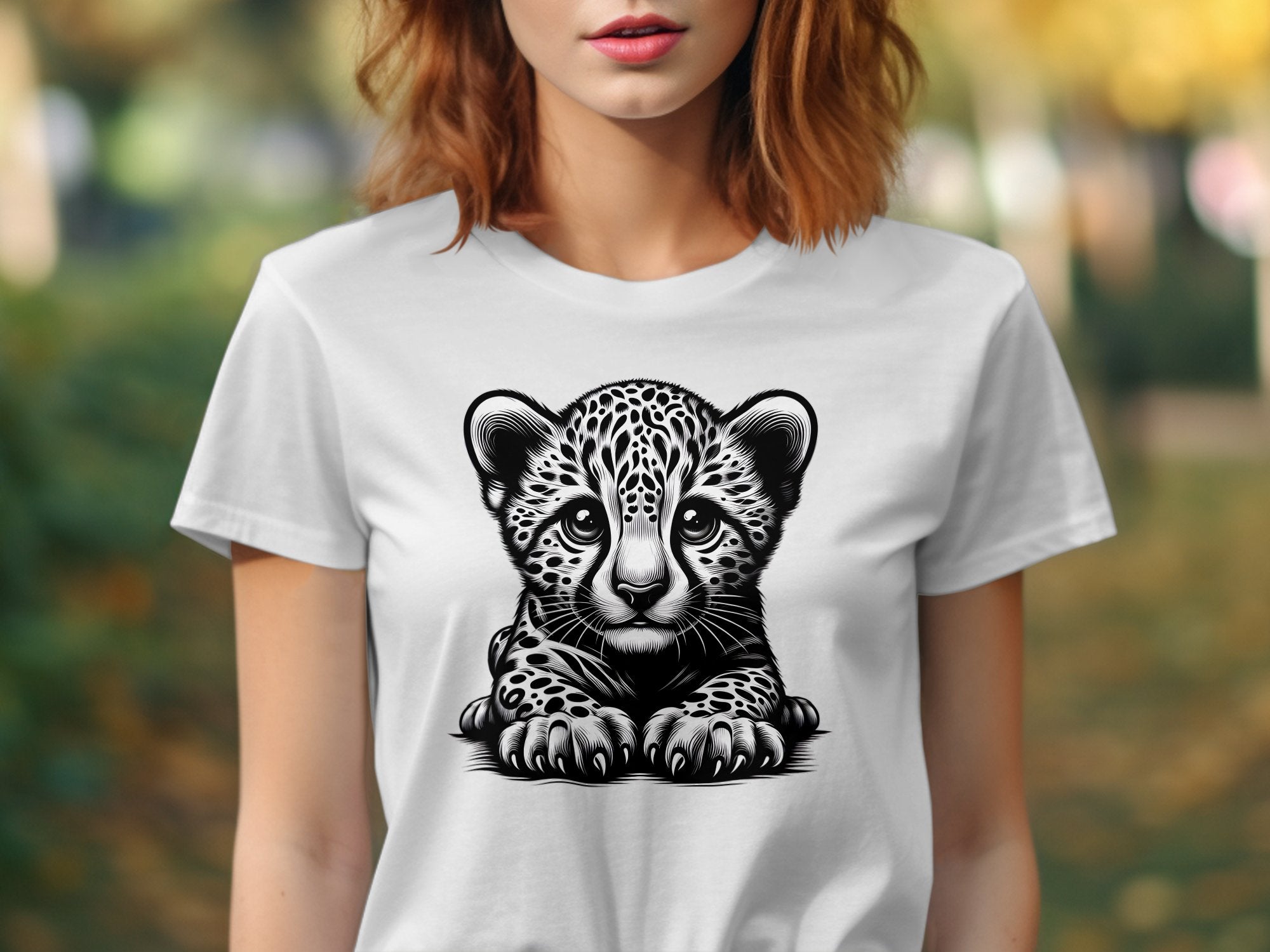 Cheetah World - Coloured Gildan T-Shirt Realistic Animal Talisman Unisex Cute Tee Graphic Design