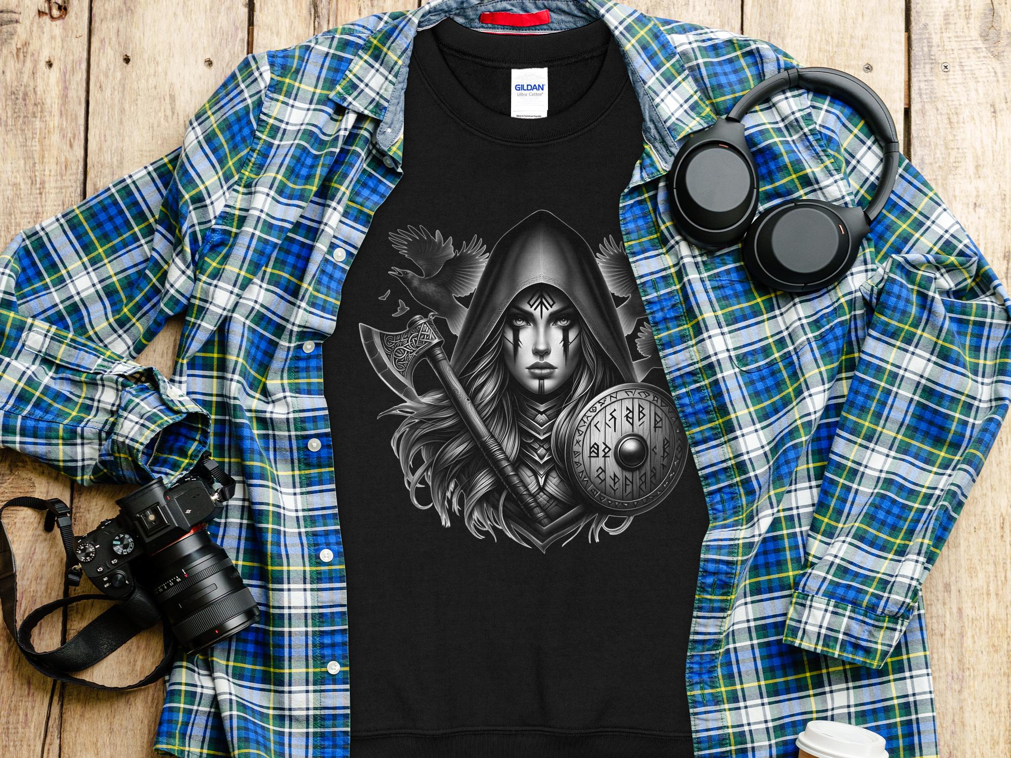 Viking Shield Maiden - Coloured Gildan Sweatshirt Realistic Norse Talisman Men Women Unisex Valhalla Tee Graphic Design