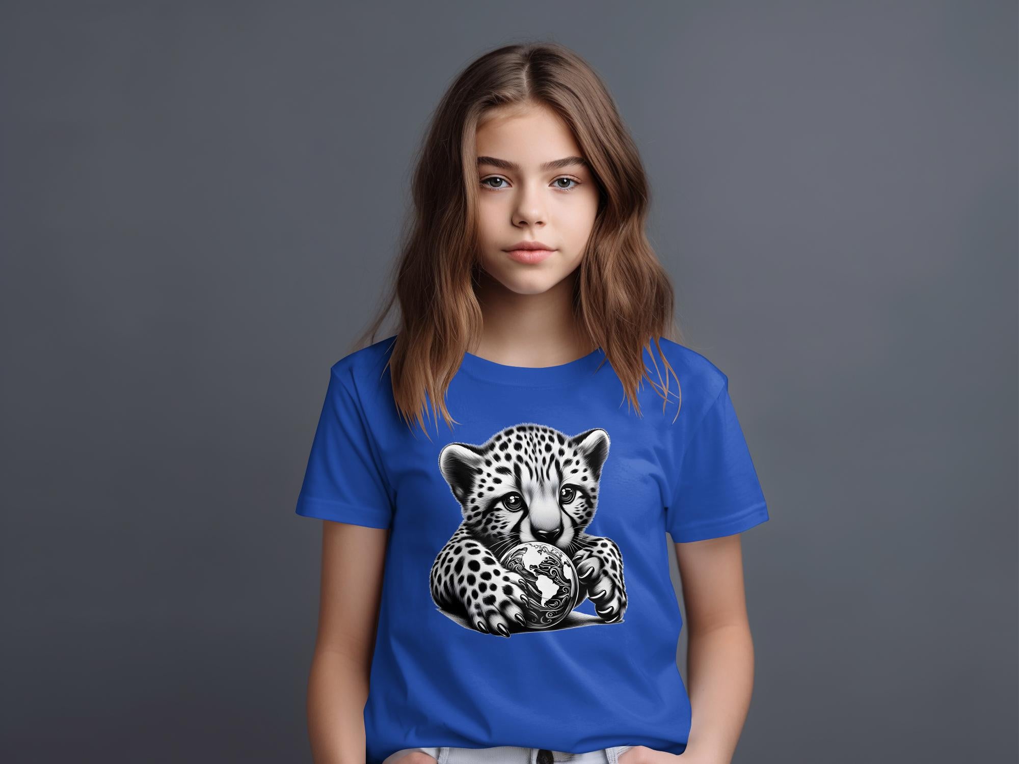 Cheetah World - Coloured Gildan Kids T-Shirt Realistic Animal Talisman Unisex Cute Tee Graphic Design