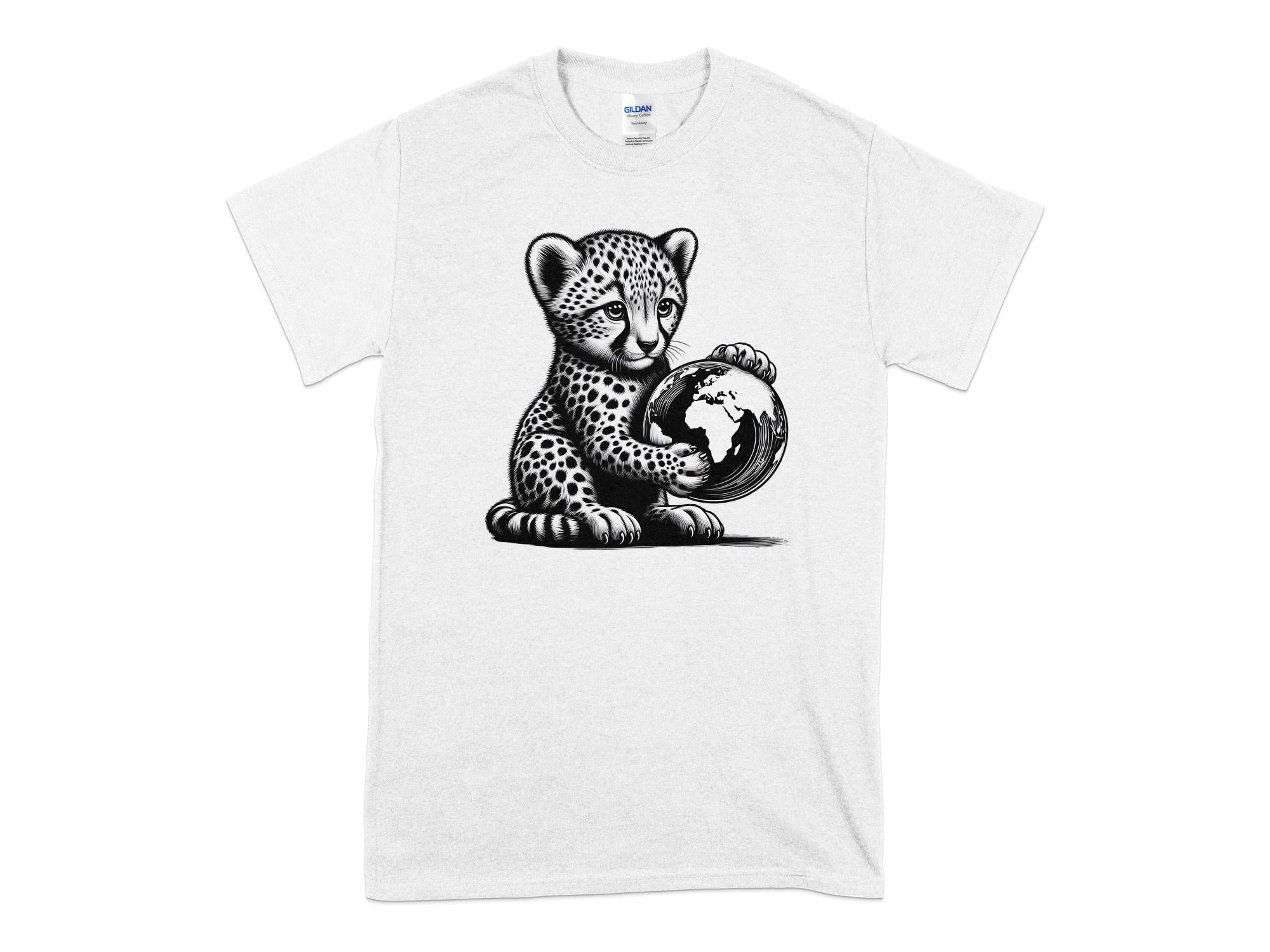 Cheetah World - Coloured Gildan T-Shirt Realistic Animal Talisman Unisex Cute Tee Graphic Design