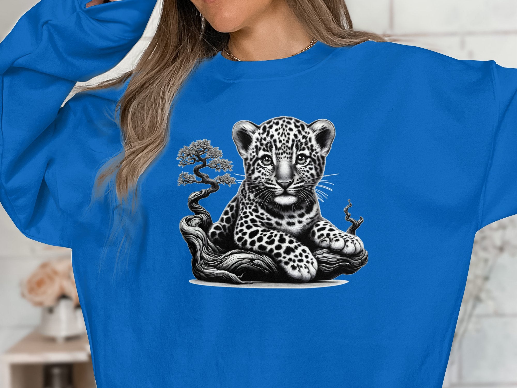 Leopard Bonsai - Coloured Gildan Sweatshirt Realistic Animal Talisman Unisex Cute Tee Graphic Design