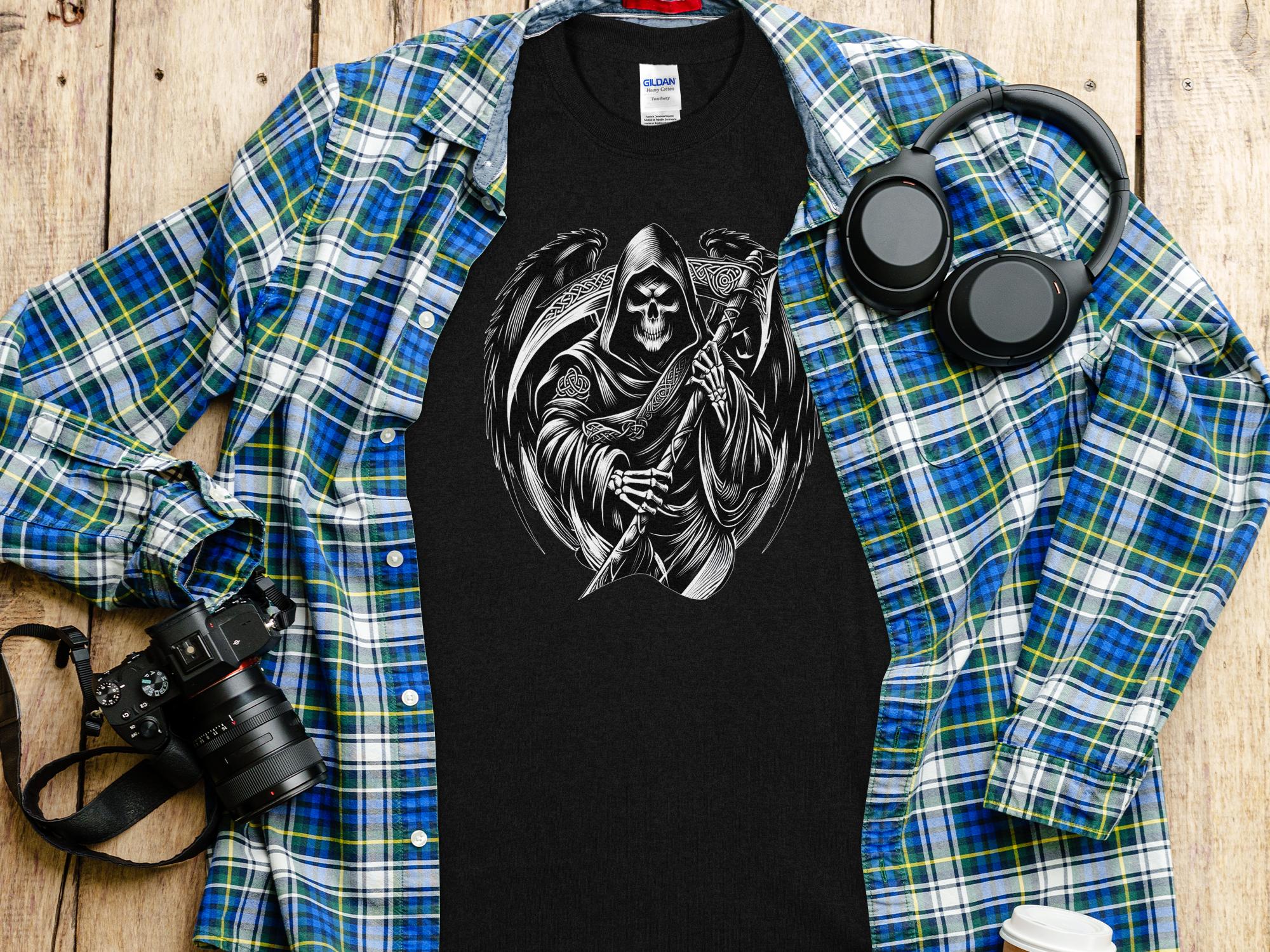 Grim Reaper - Black White Gildan T-Shirt Commemorative Talisman Unisex Tee Graphic Design