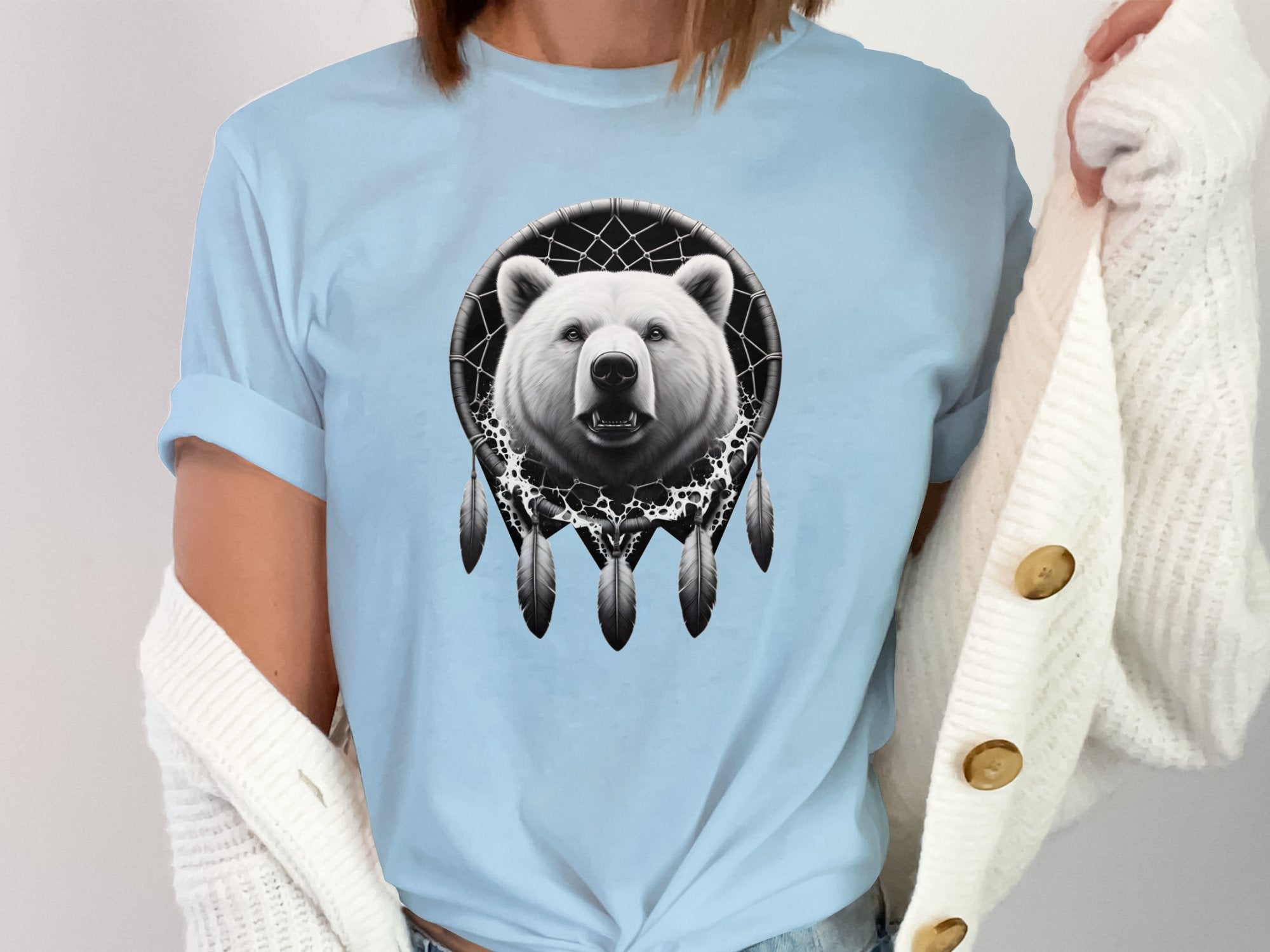 Dreamcatcher Bear - Coloured Gildan T-Shirt Realistic Native American Talisman Unisex Mythology Tee Graphic Design