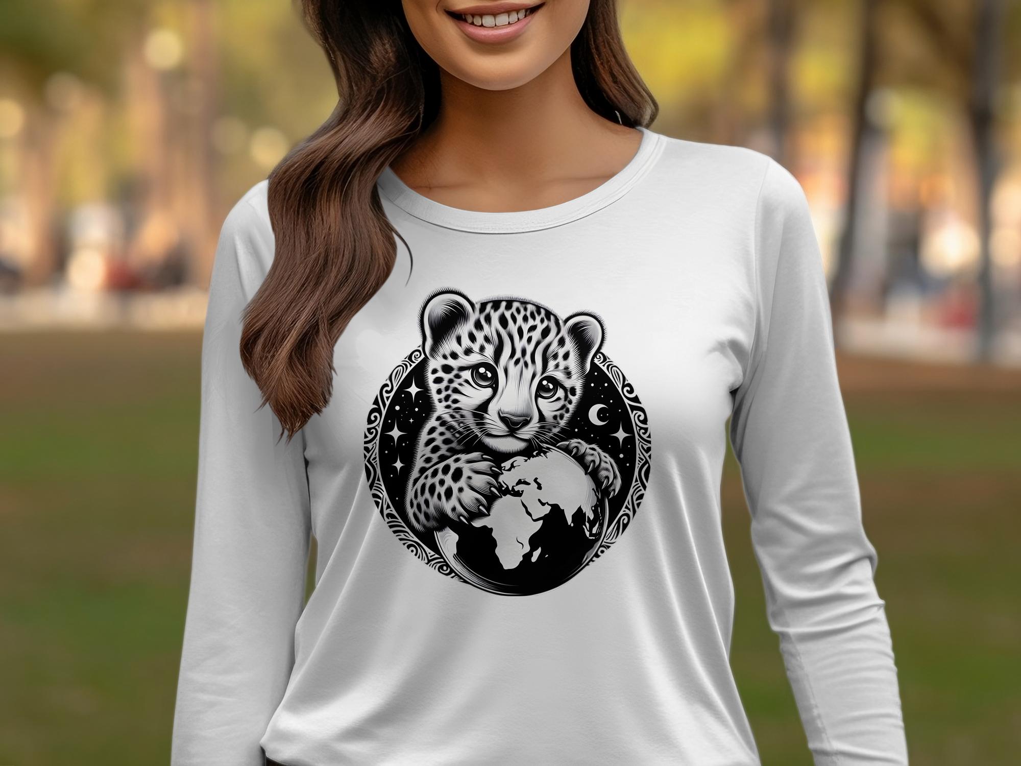 Cheetah World - Coloured Gildan Long Sleeve Realistic Animal Talisman Unisex Cute Tee Graphic Design