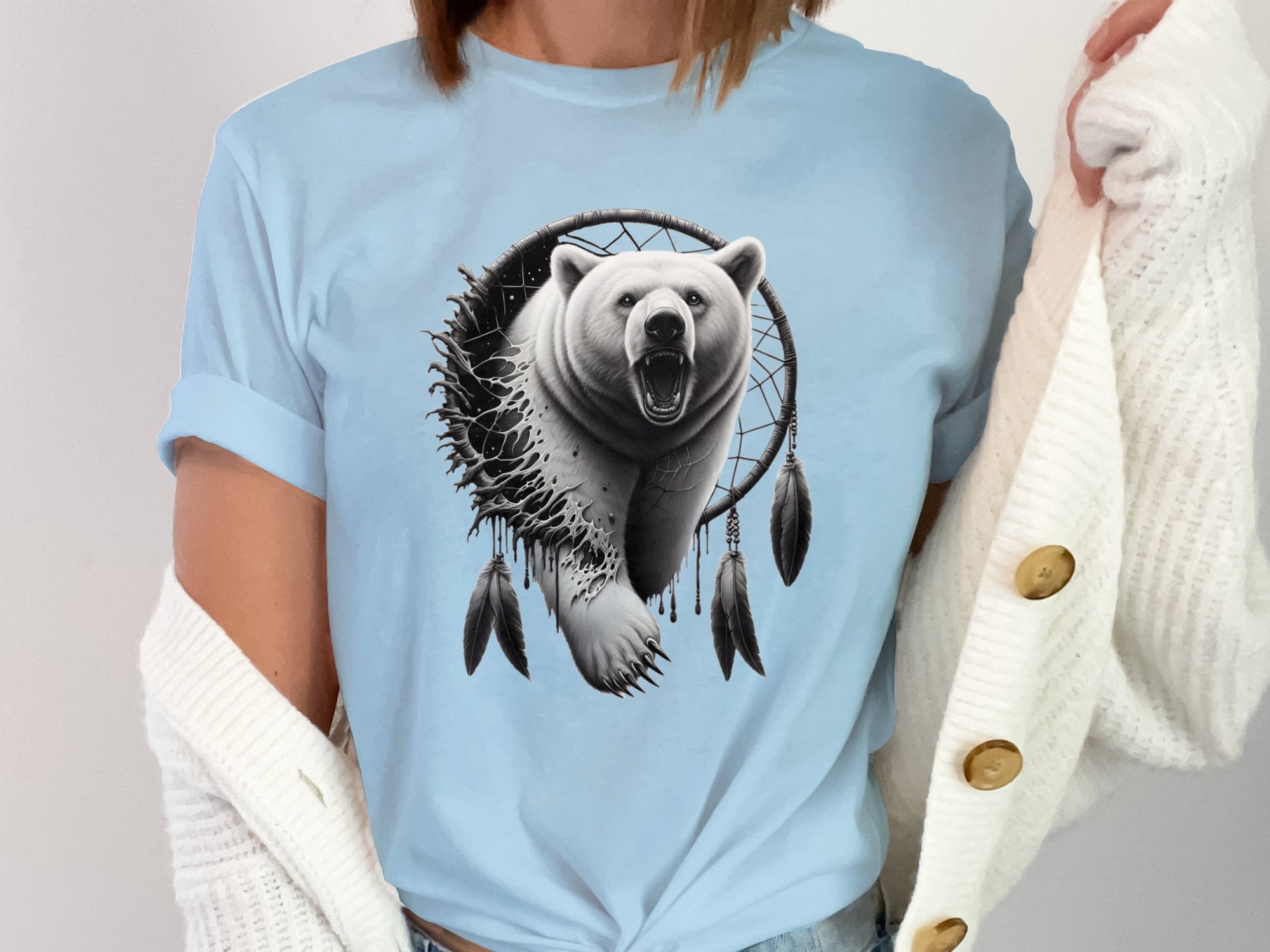 Dreamcatcher Bear - Coloured Gildan T-Shirt Realistic Native American Talisman Unisex Mythology Tee Graphic Design