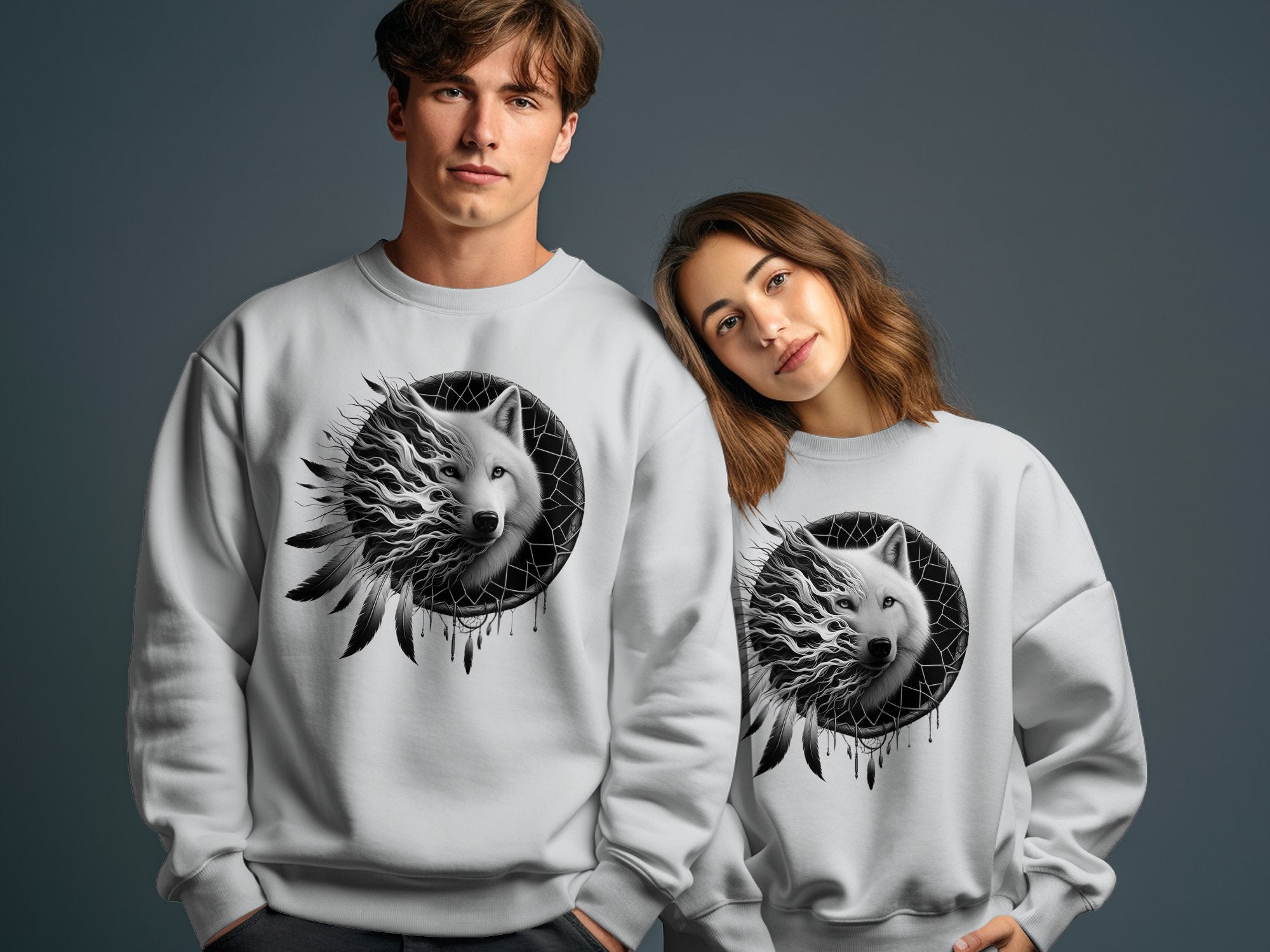 Dreamcatcher Wolf - Coloured Gildan Sweatshirt Realistic Native American Talisman Unisex Mythology Tee Graphic Design