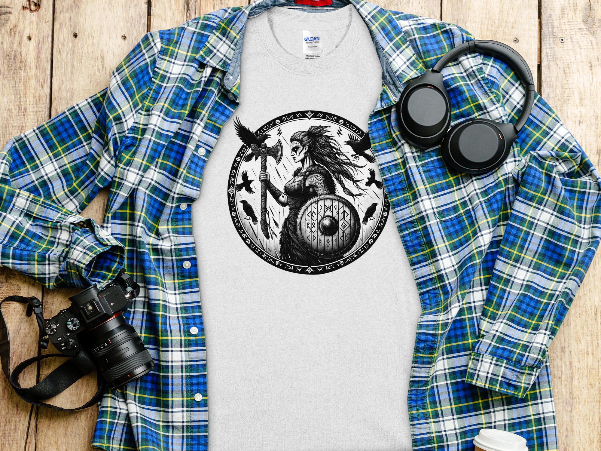 Viking Shield Maiden - Coloured Gildan T Shirt Realistic Norse Talisman Men Women Unisex Valhalla Tee Graphic Design