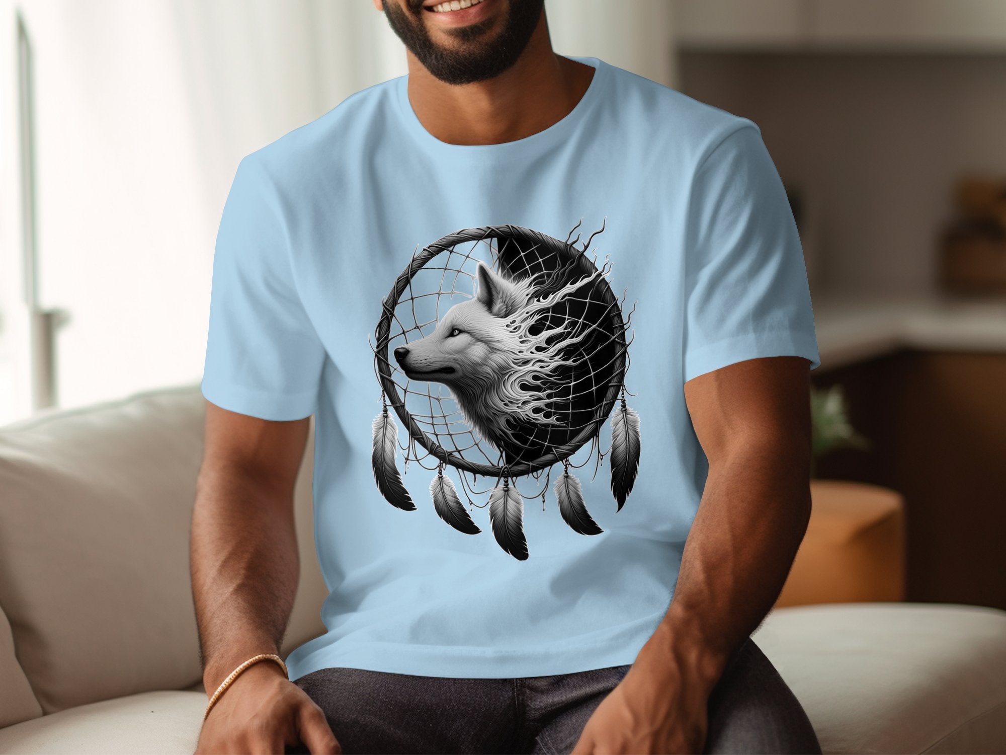 Dreamcatcher Wolf - Coloured Gildan T-Shirt Realistic Native American Talisman Unisex Mythology Tee Graphic Design