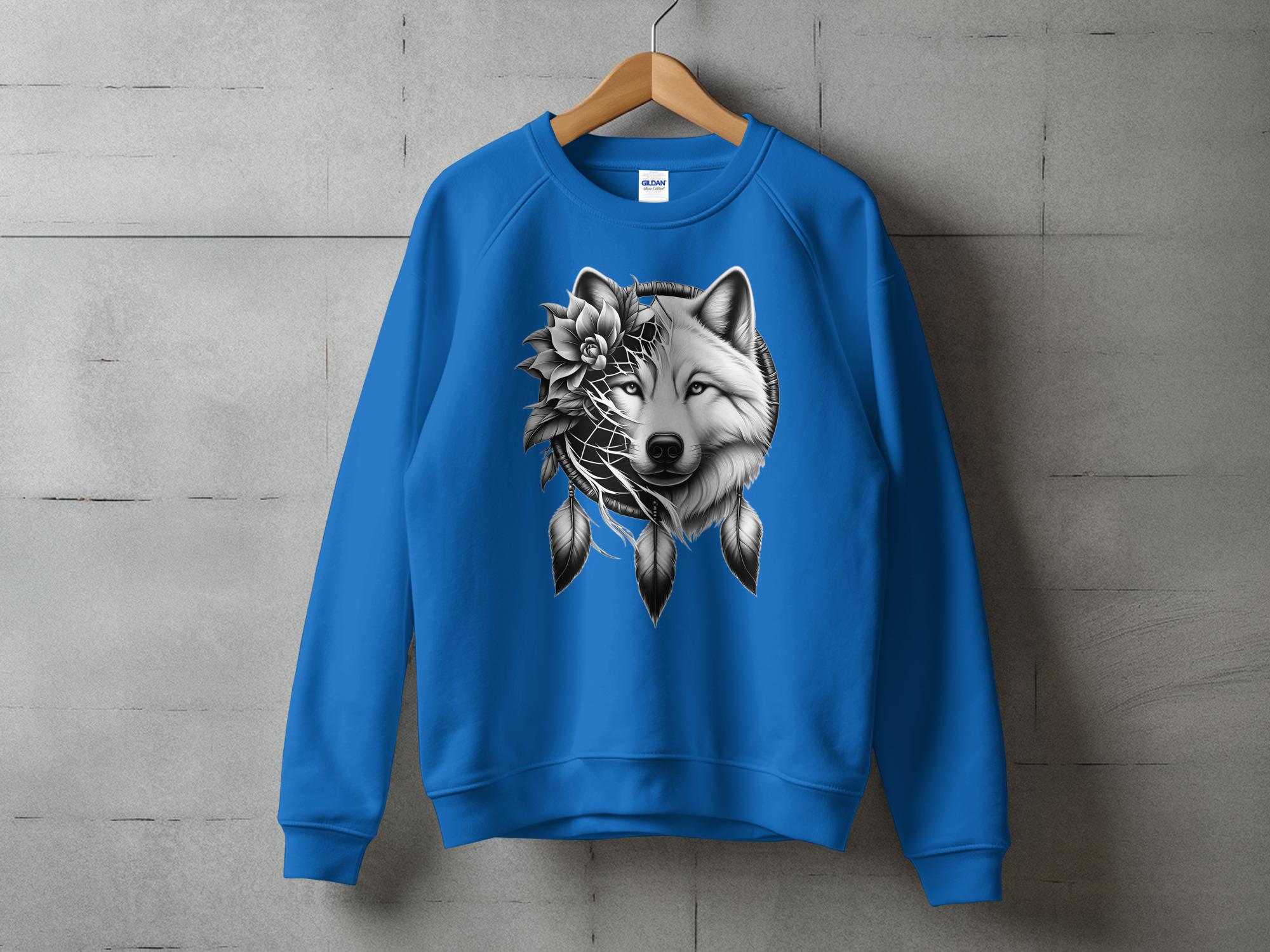 Dreamcatcher Wolf - Coloured Gildan Sweatshirt Realistic Native American Talisman Unisex Mythology Tee Graphic Design