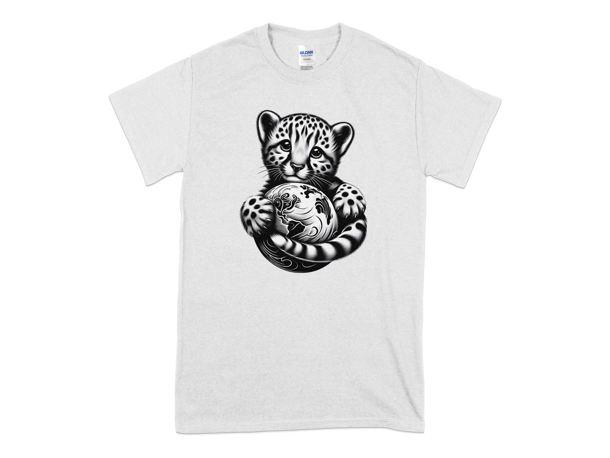 Cheetah World - Coloured Gildan T-Shirt Realistic Animal Talisman Unisex Cute Tee Graphic Design