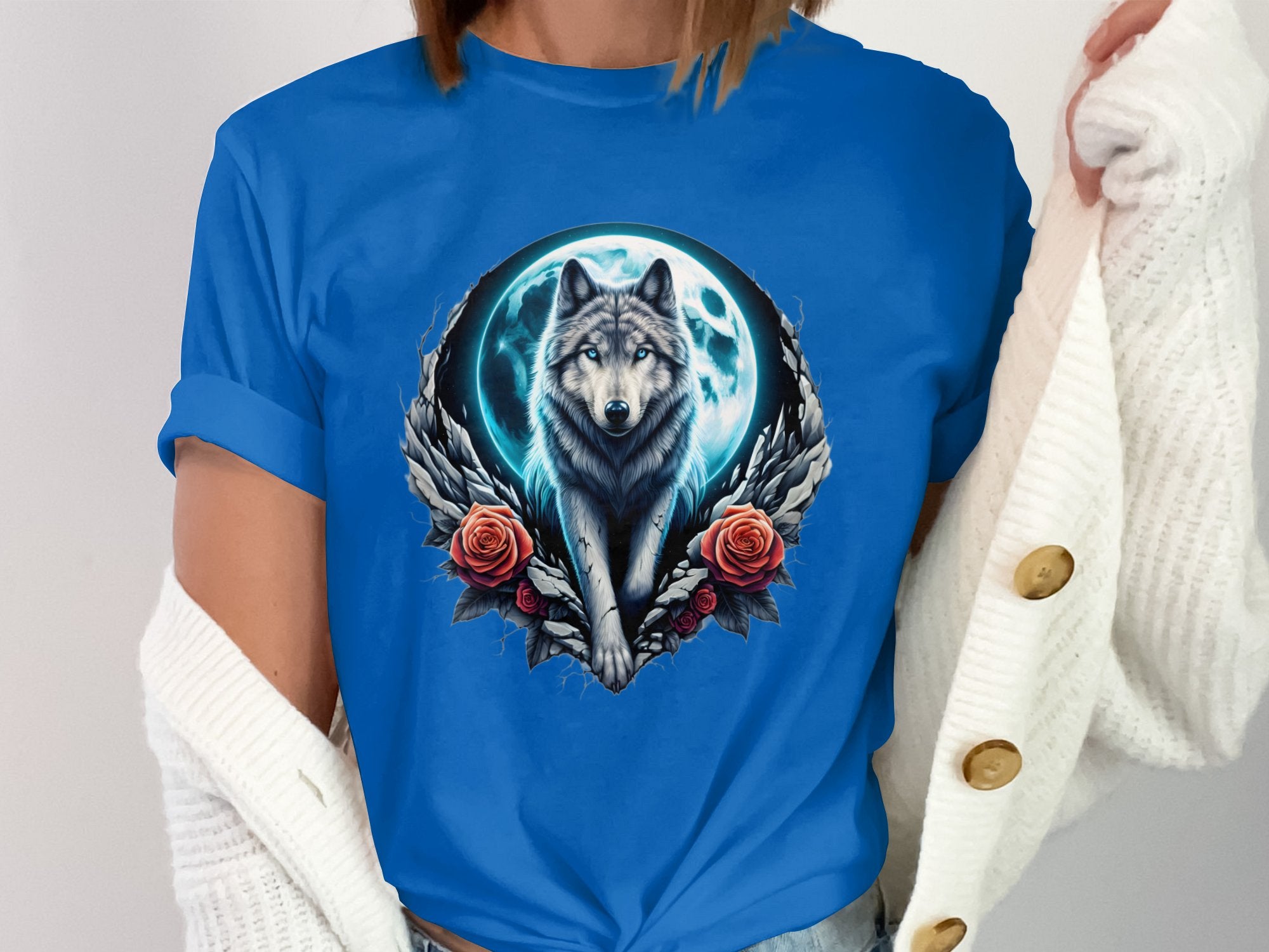 Moon Wolf - T-Shirt Realistic Full Colour Animal Talisman Unisex Mythology Tee Gildan Graphic Design