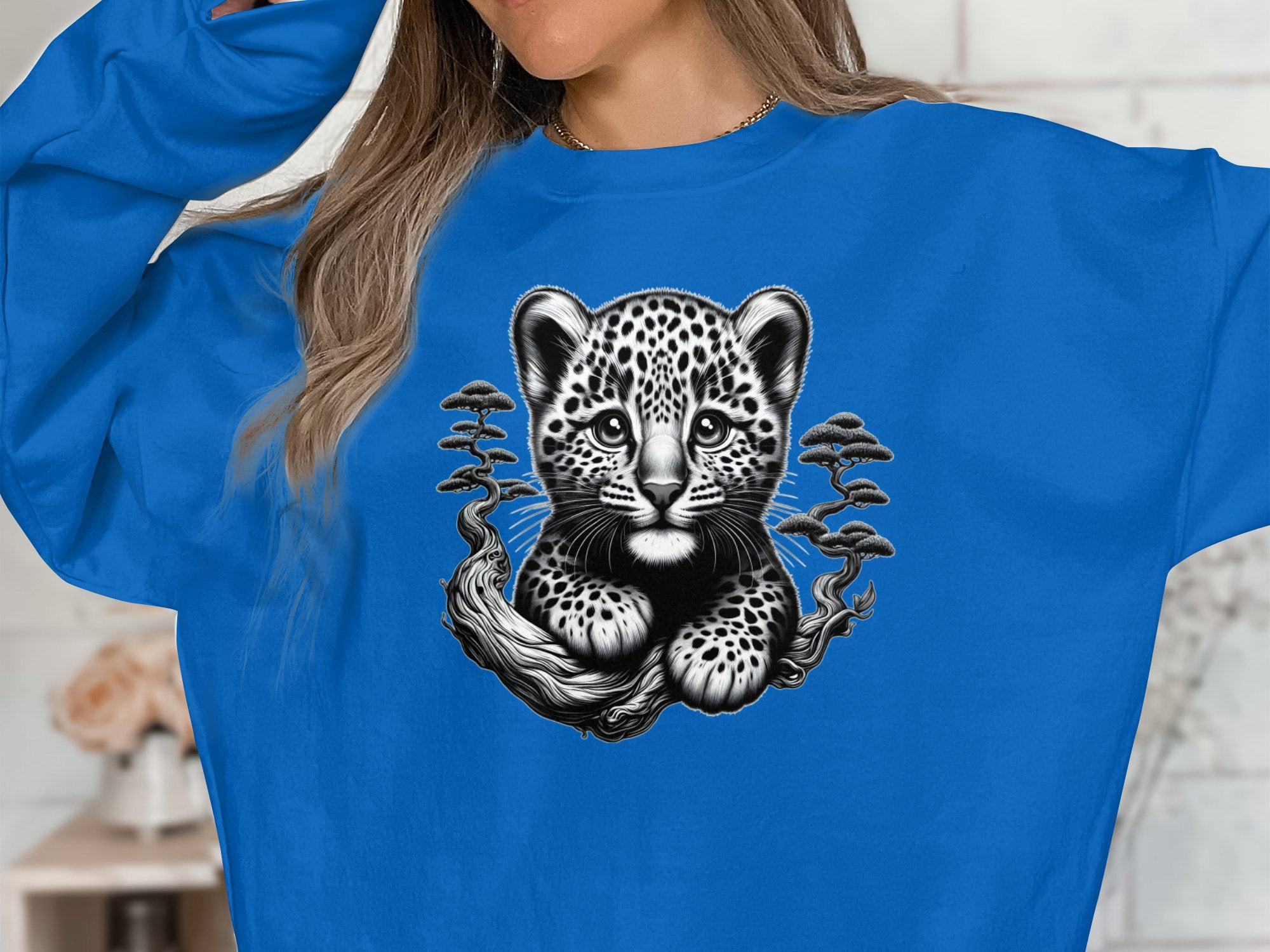 Leopard Bonsai - Coloured Gildan Sweatshirt Realistic Animal Talisman Unisex Cute Tee Graphic Design