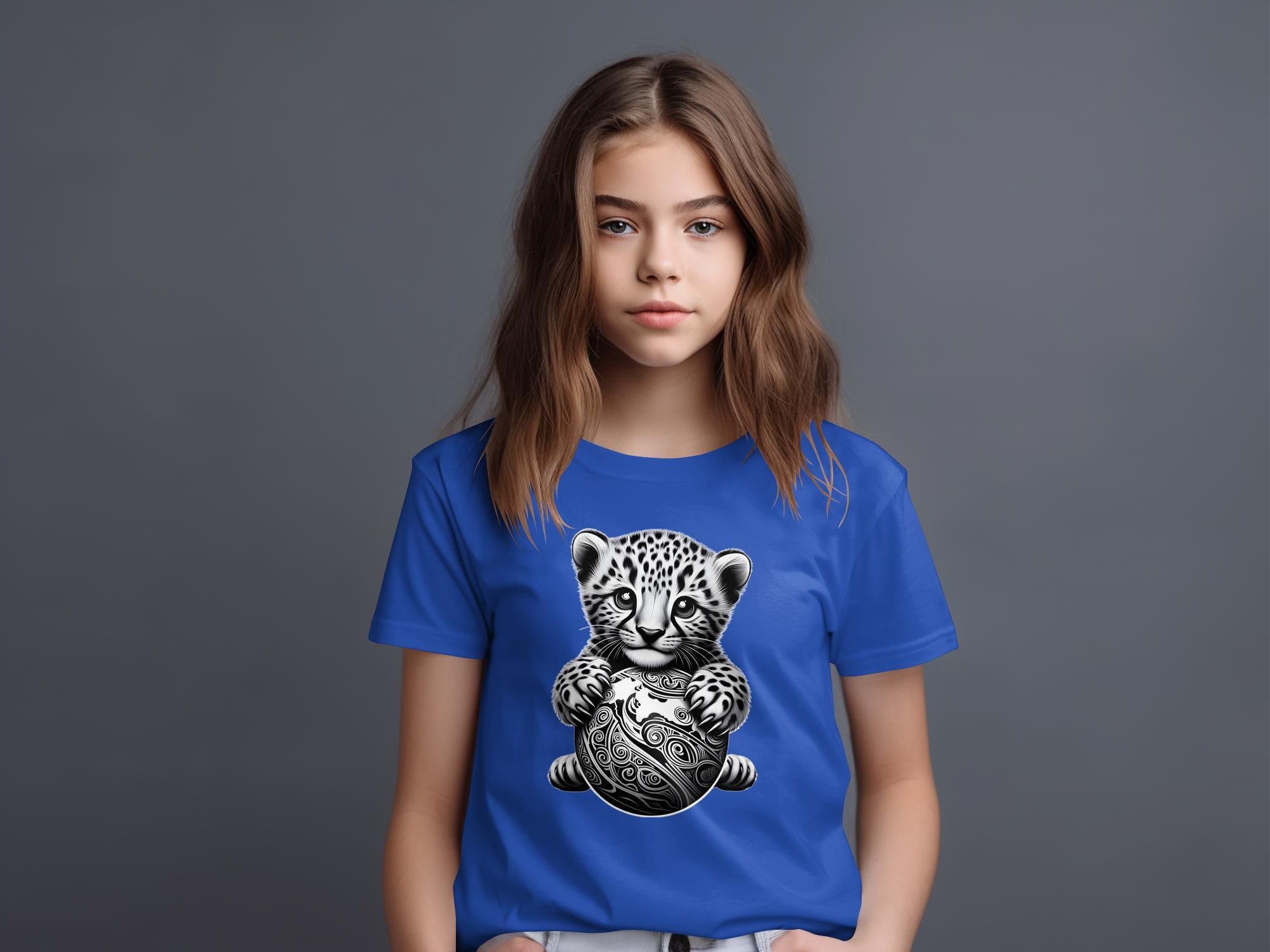 Cheetah World - Coloured Gildan Kids T-Shirt Realistic Animal Talisman Unisex Cute Tee Graphic Design