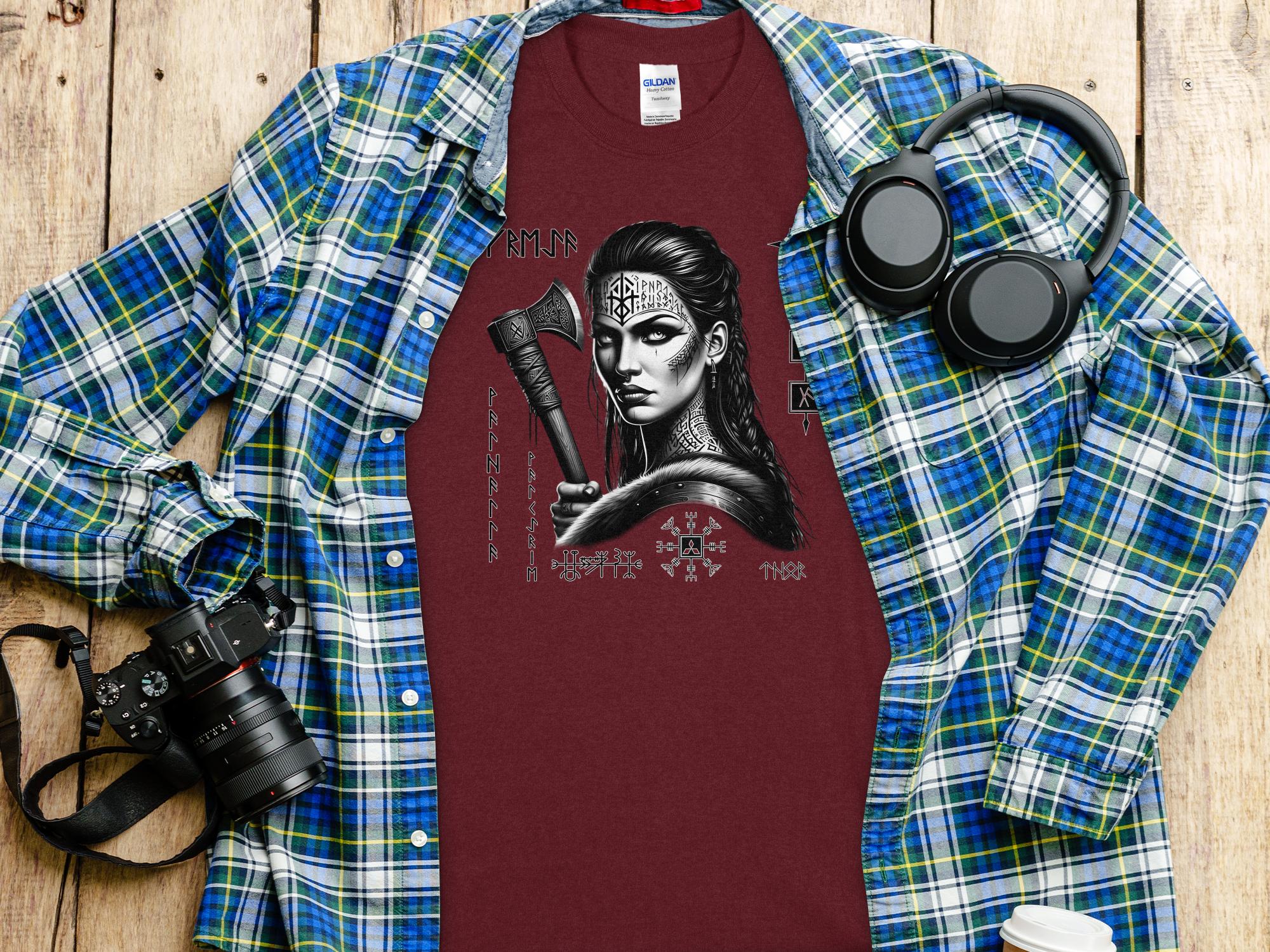 Viking Shield Maiden - Coloured Gildan T Shirt Realistic Norse Talisman Men Women Unisex Valhalla Tee Graphic Design