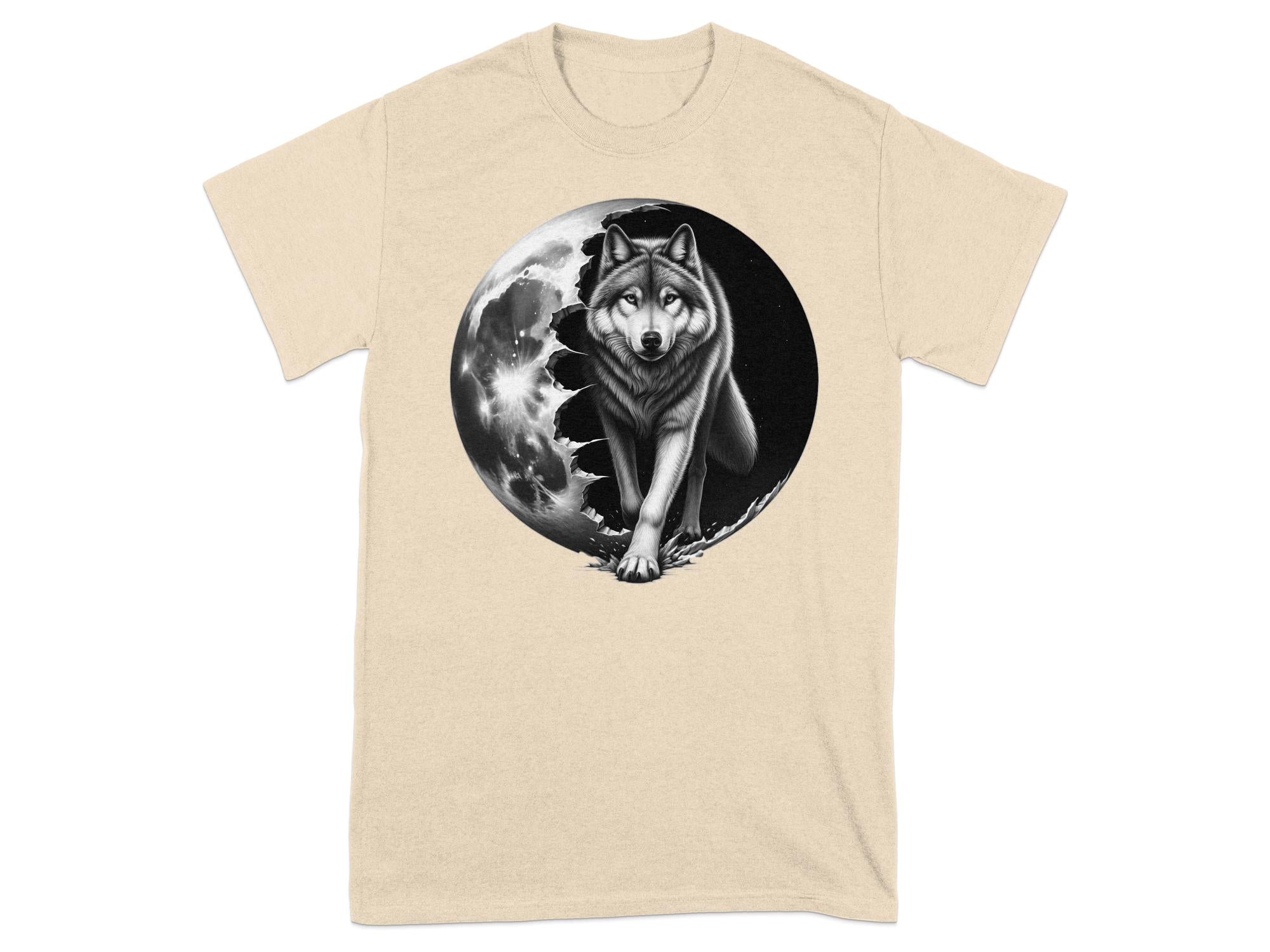 Moon Wolf - Coloured Gildan T-Shirt Realistic Animal Talisman Unisex Mythology Tee Graphic Design