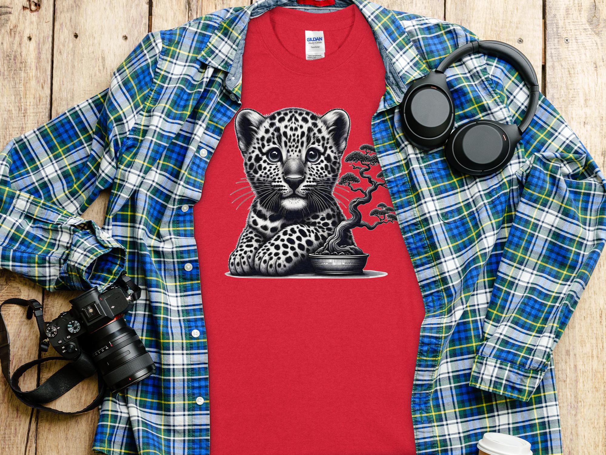 Leopard Bonsai - Coloured Gildan T-Shirt Realistic Animal Talisman Unisex Cute Tee Graphic Design