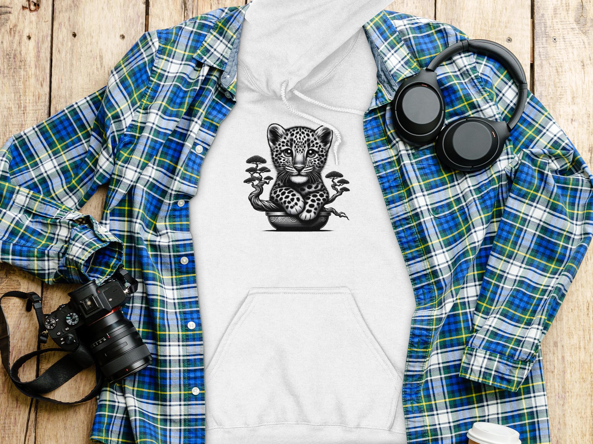 Leopard Bonsai - Coloured Gildan Hoodie Realistic Animal Talisman Unisex Cute Tee Graphic Design