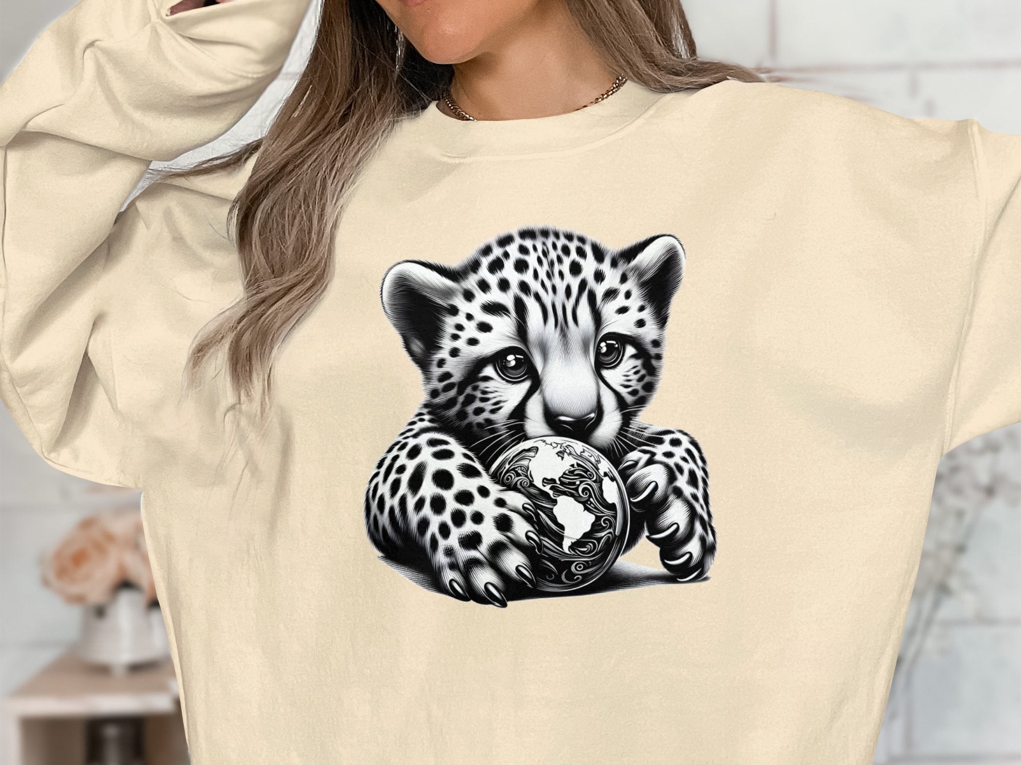 Cheetah World - Coloured Gildan Sweatshirt Realistic Animal Talisman Unisex Cute Tee Graphic Design