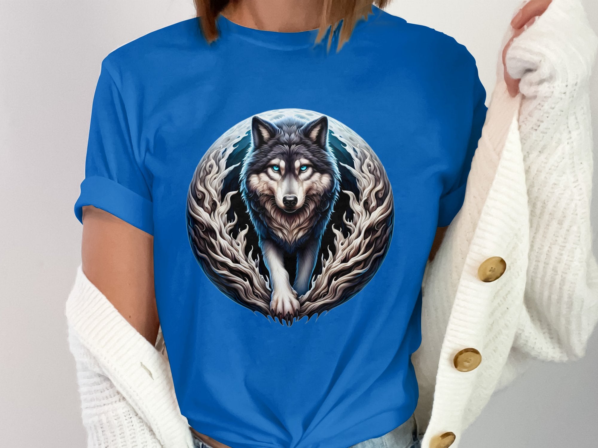 Moon Wolf - T-Shirt Realistic Full Colour Animal Talisman Unisex Mythology Tee Gildan Graphic Design