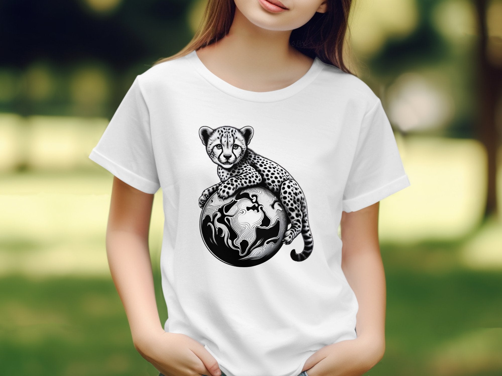 Cheetah World - Coloured Gildan Kids T-Shirt Realistic Animal Talisman Unisex Cute Tee Graphic Design