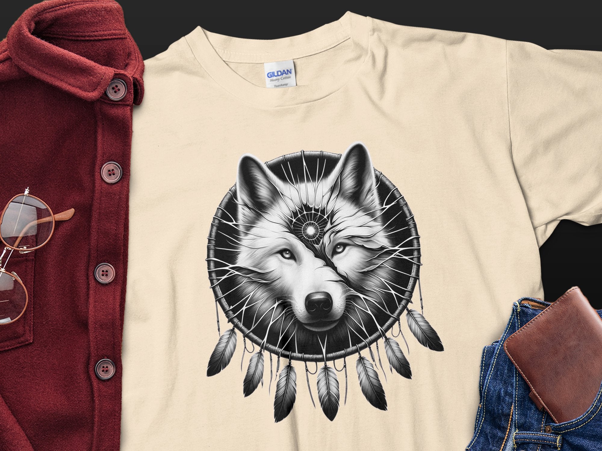 Dreamcatcher Wolf - Coloured Gildan T-Shirt Realistic Native American Talisman Unisex Mythology Tee Graphic Design