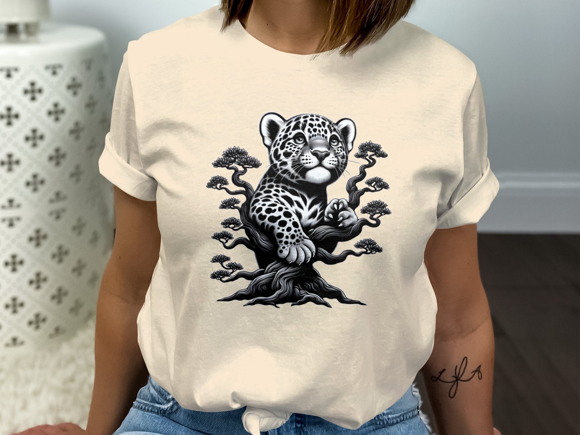 Leopard Bonsai - Coloured Gildan T-Shirt Realistic Animal Talisman Unisex Cute Tee Graphic Design