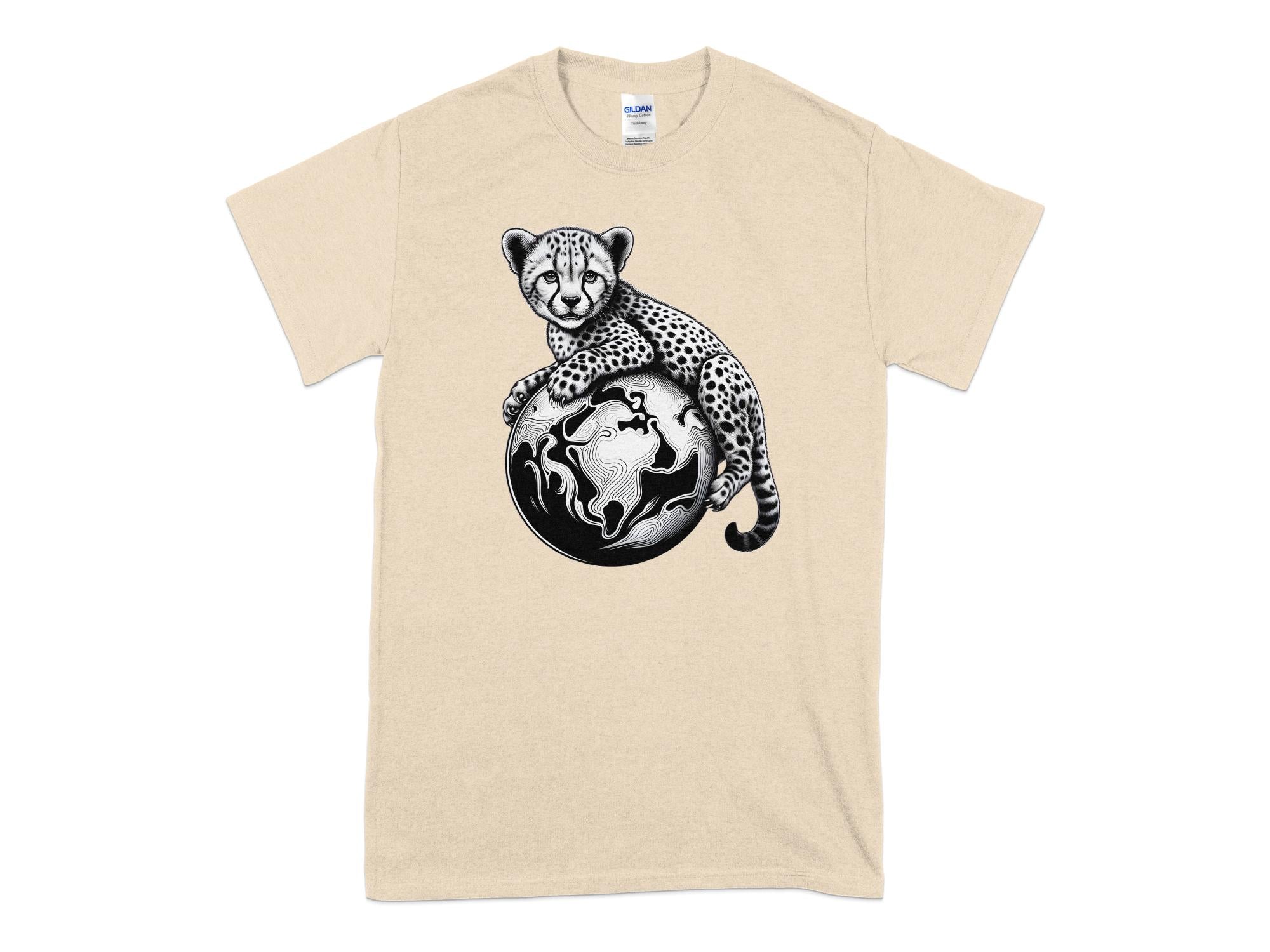 Cheetah World - Coloured Gildan T-Shirt Realistic Animal Talisman Unisex Cute Tee Graphic Design