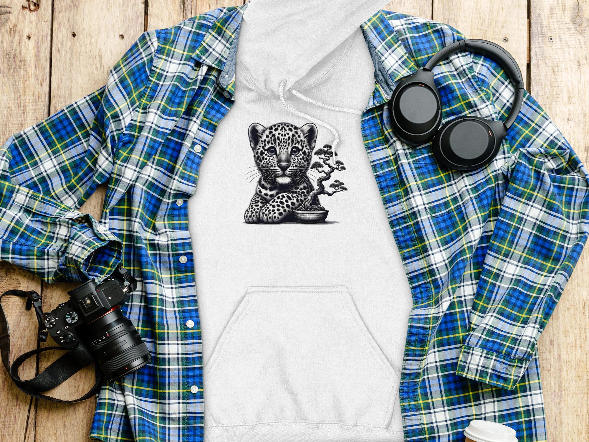 Leopard Bonsai - Coloured Gildan Hoodie Realistic Animal Talisman Unisex Cute Tee Graphic Design