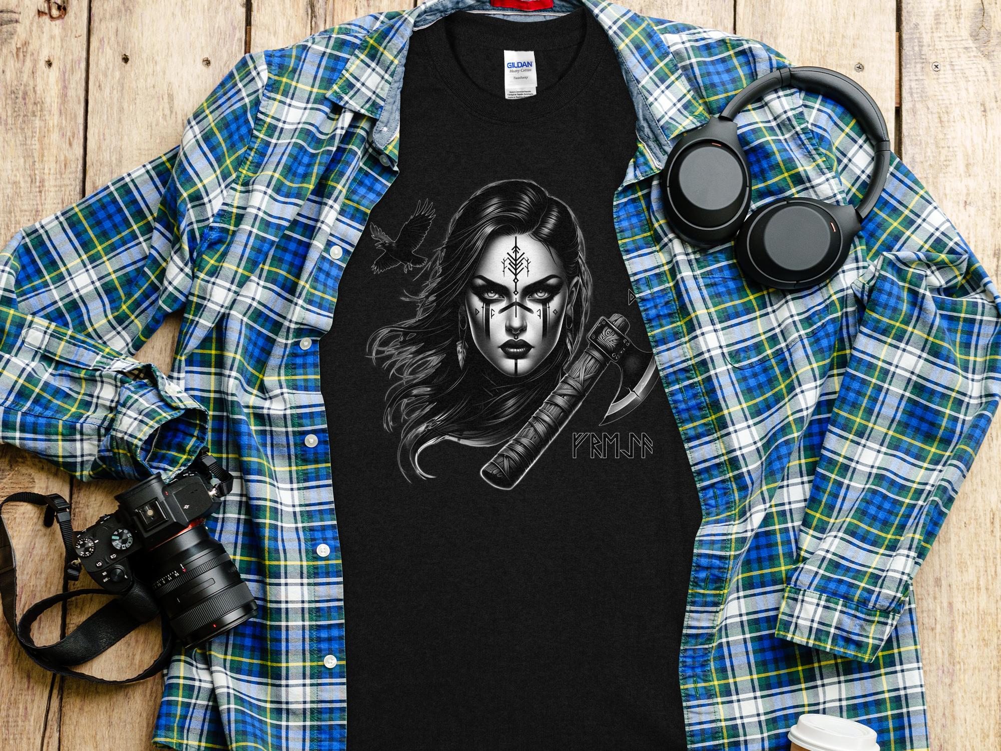 Viking Shield Maiden - Coloured Gildan T Shirt Realistic Norse Talisman Men Women Unisex Valhalla Tee Graphic Design