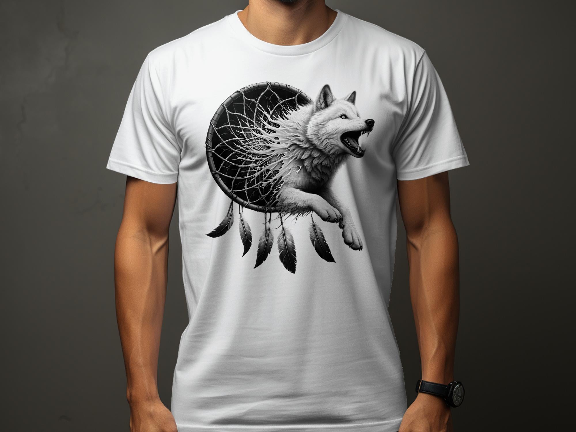 Dreamcatcher Wolf - Coloured Gildan T-Shirt Realistic Native American Talisman Unisex Mythology Tee Graphic Design