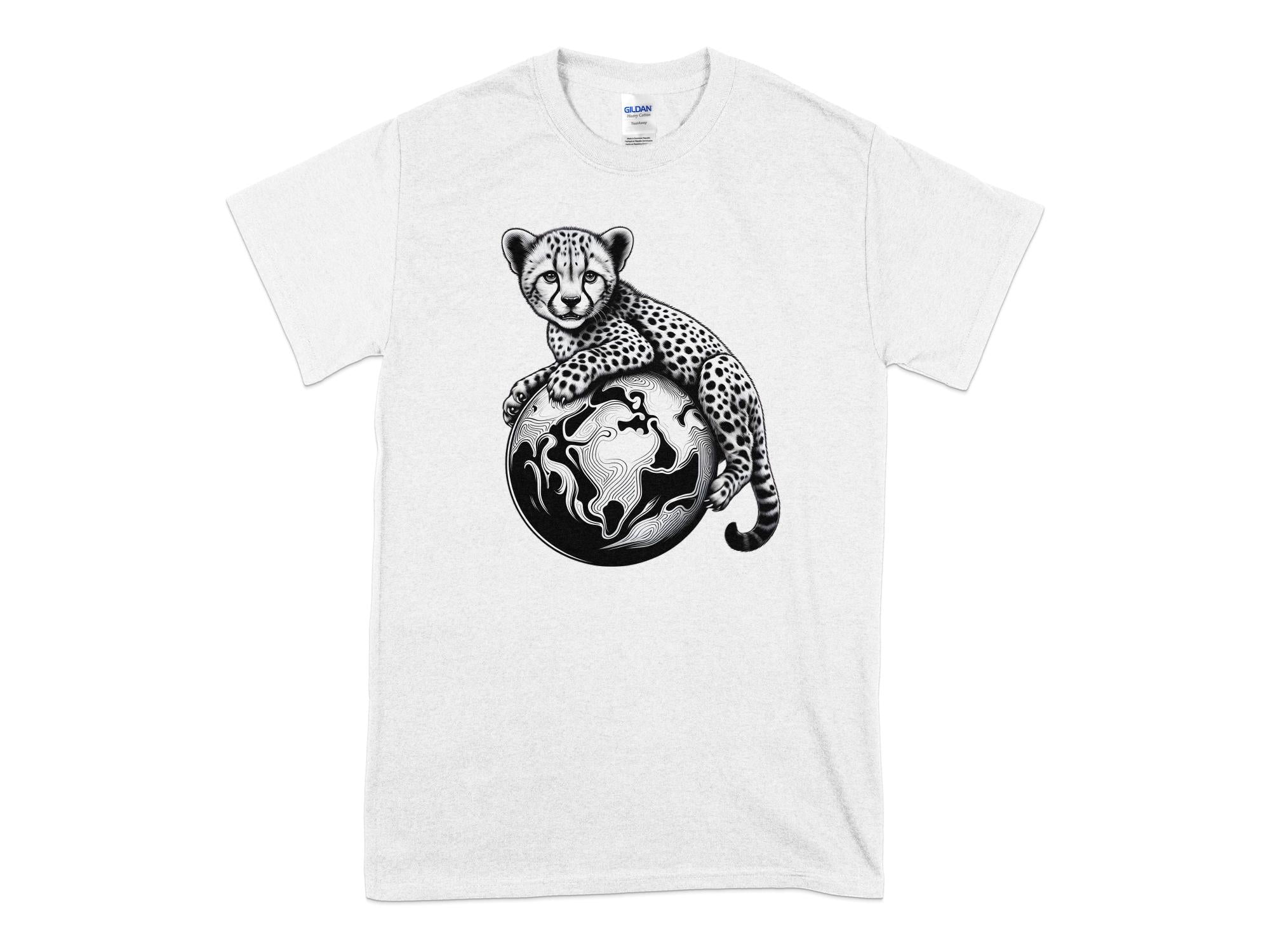 Cheetah World - Coloured Gildan T-Shirt Realistic Animal Talisman Unisex Cute Tee Graphic Design