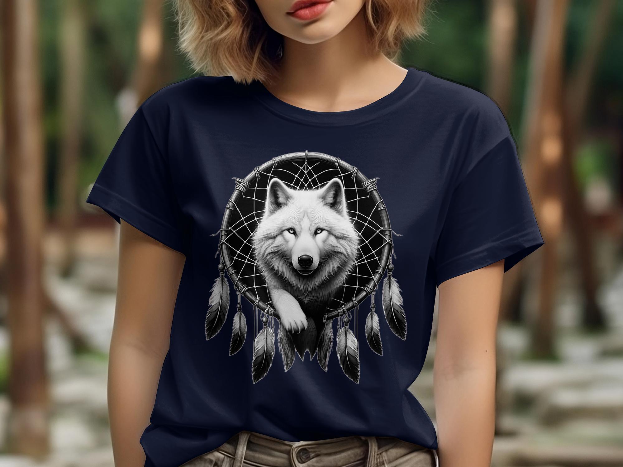 Dreamcatcher Wolf - Coloured Gildan T-Shirt Realistic Native American Talisman Unisex Mythology Tee Graphic Design